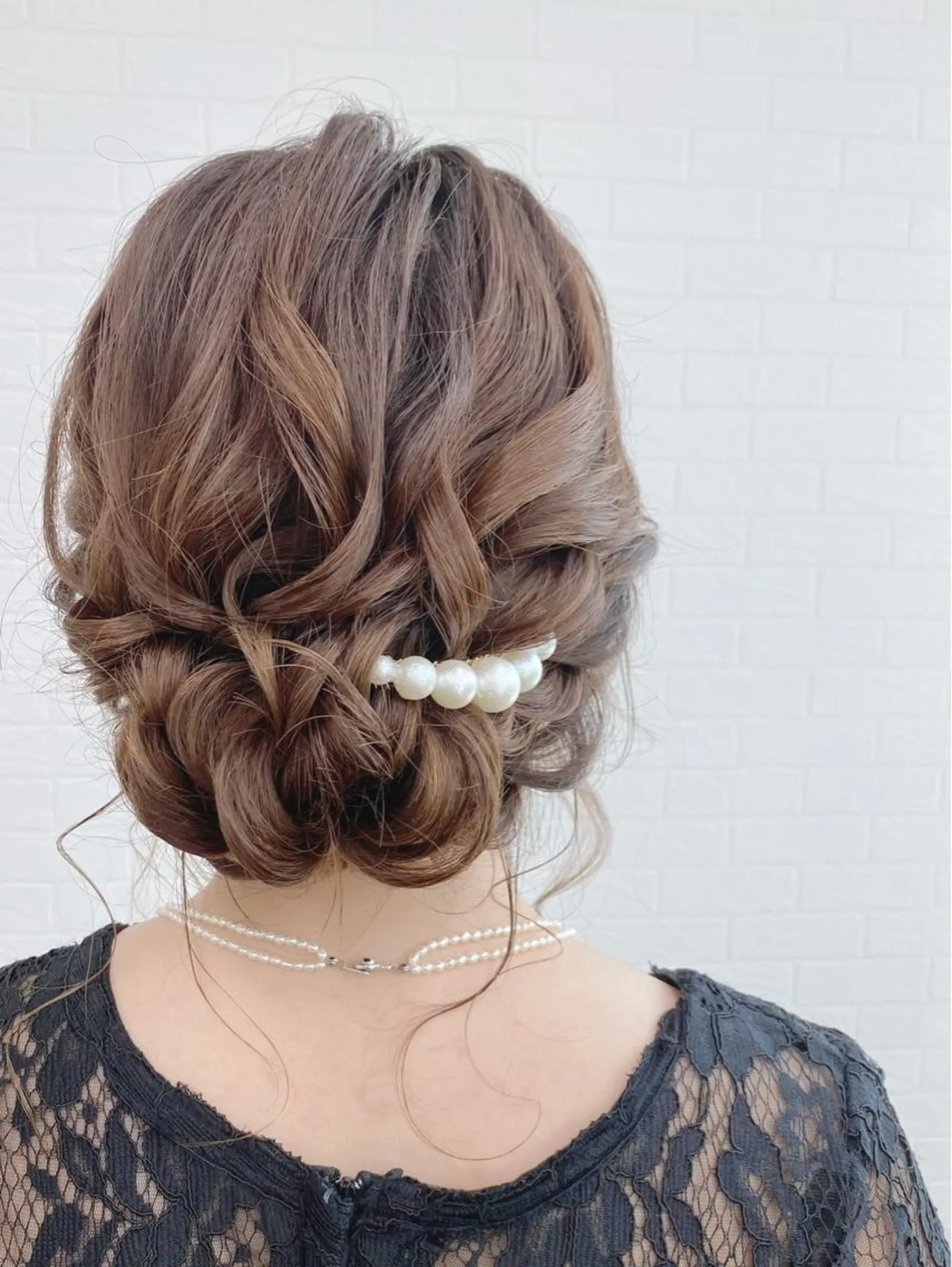 セミロング ヘアアレンジ おくれ毛 ヘアセット GRANLUSSO 〜グランルッソ駅前店所属・木口 嘉美のヘアスタイル