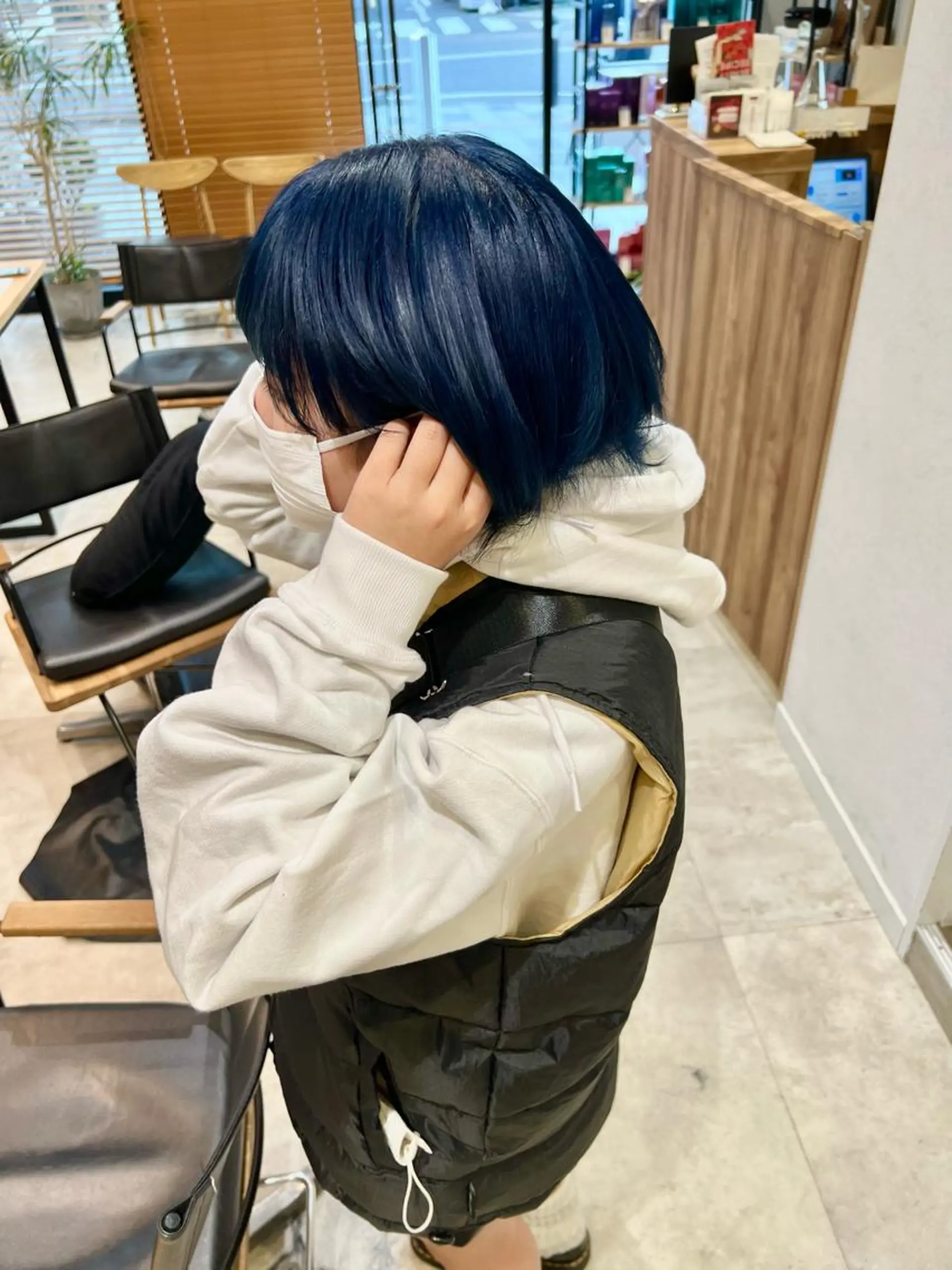 ショート カラー ブリーチ Oasisgarden所属・レイヤー/ブリーチ MOMOのヘアスタイル