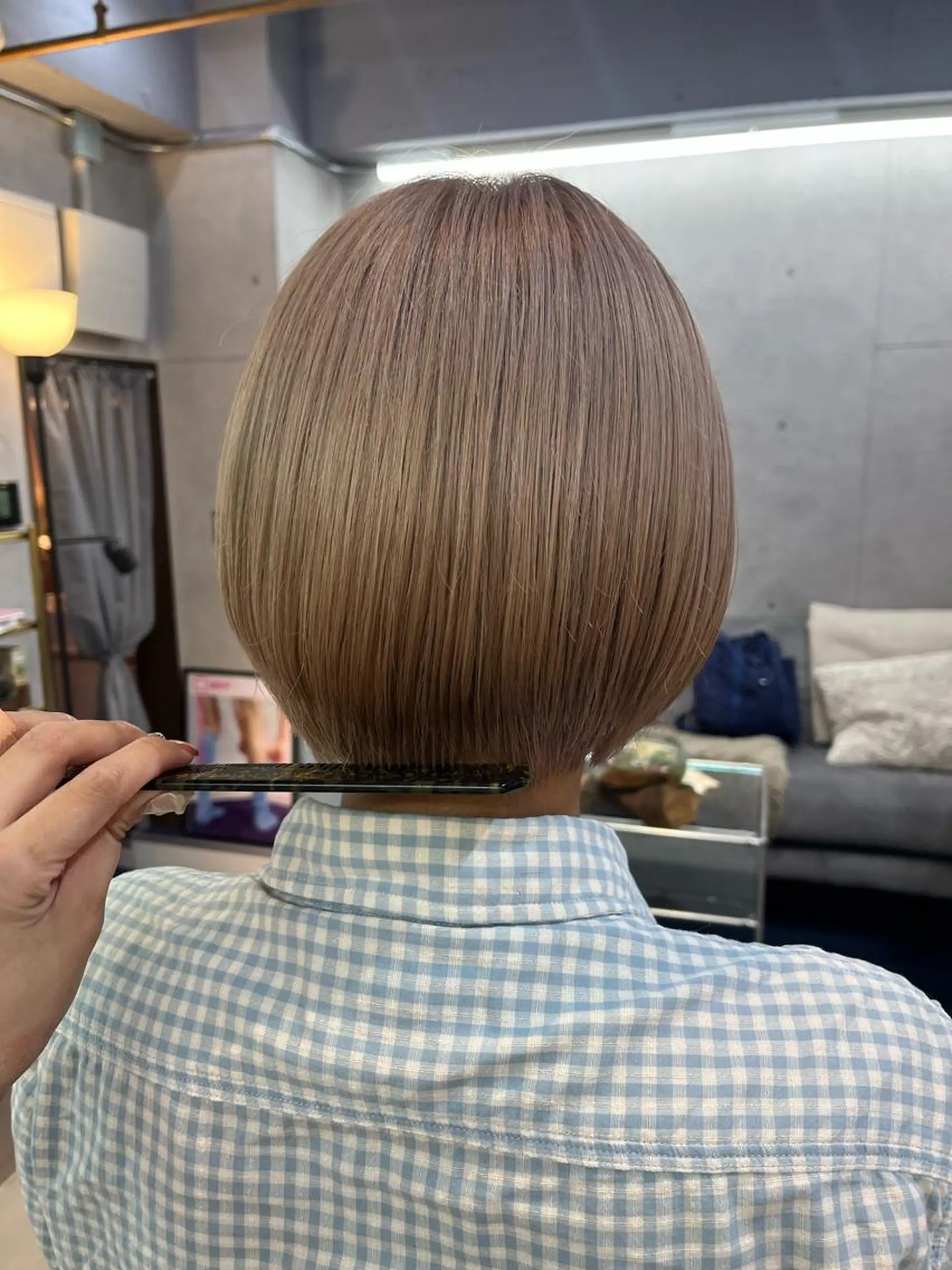 ショート カラー カット ヘアカラー トリートメント MIES amane(アマネ)のヘアスタイル