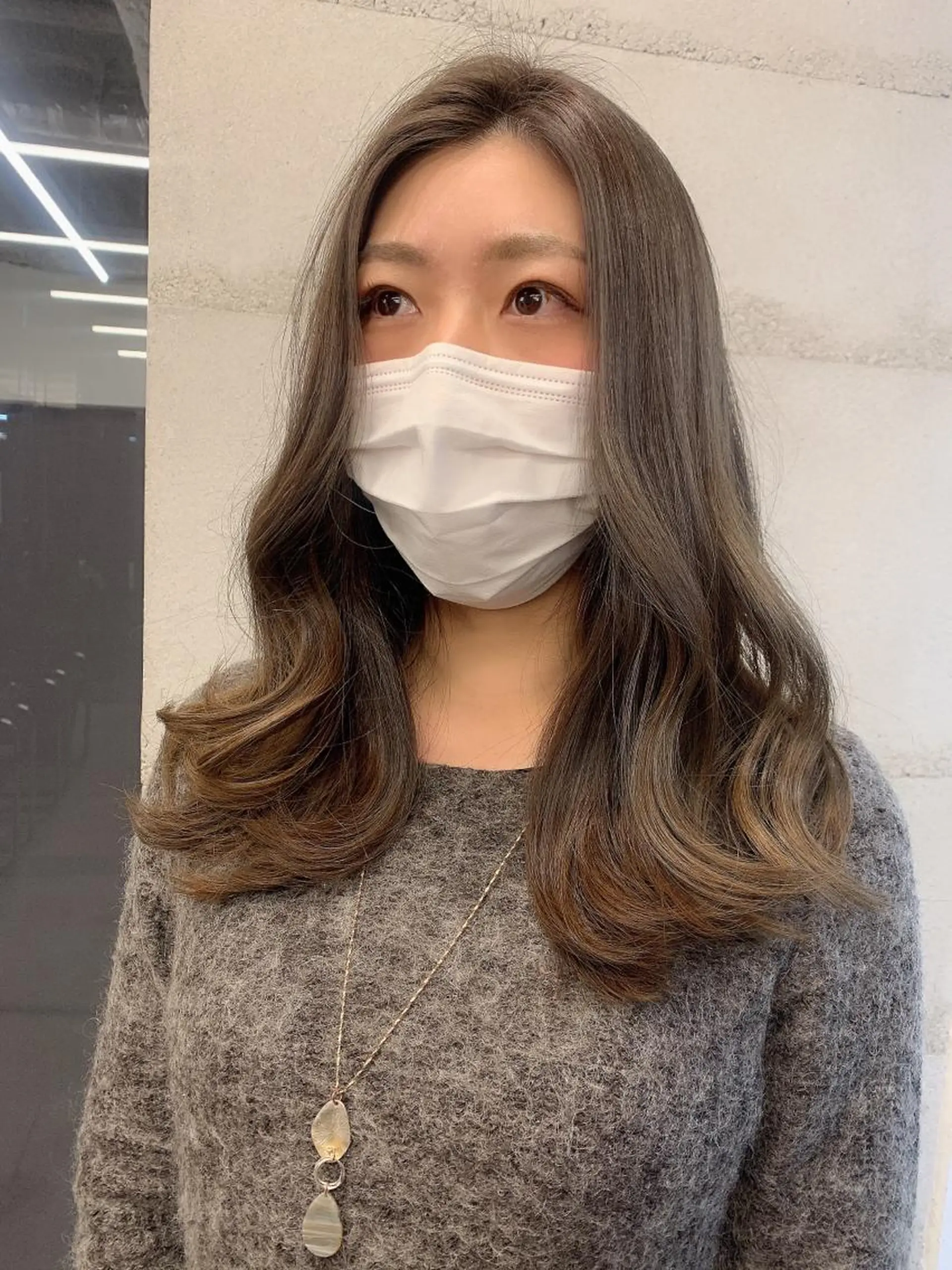 ミディアム カラー カット ヘアカラー トリートメント ヘッドスパ ヘアセット 透明感/オリーブ/ グレージュ/YUKAのヘアスタイル