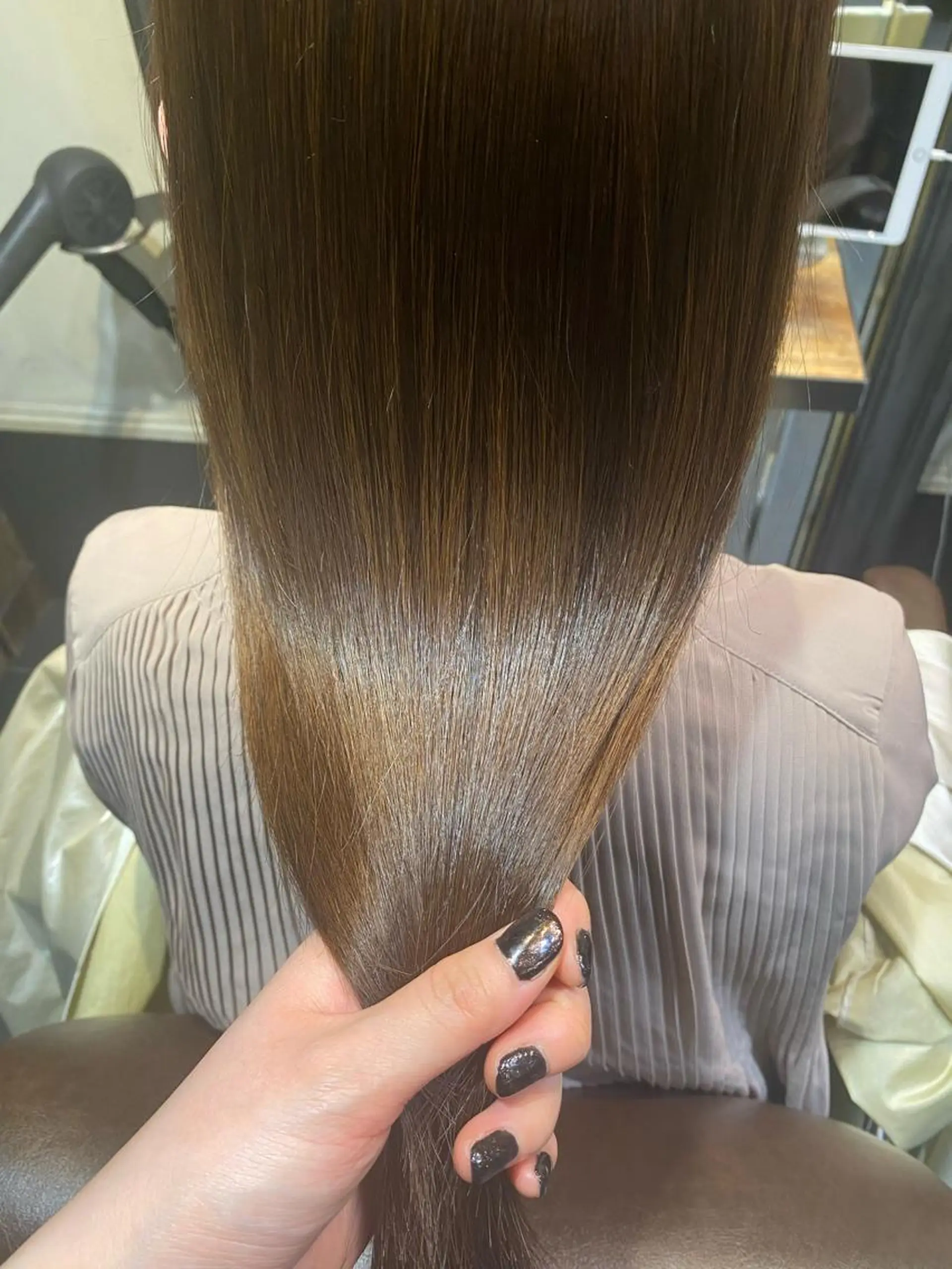 セミロング 銀座/MINX 宇都 愛梨/デザインカットのヘアスタイル