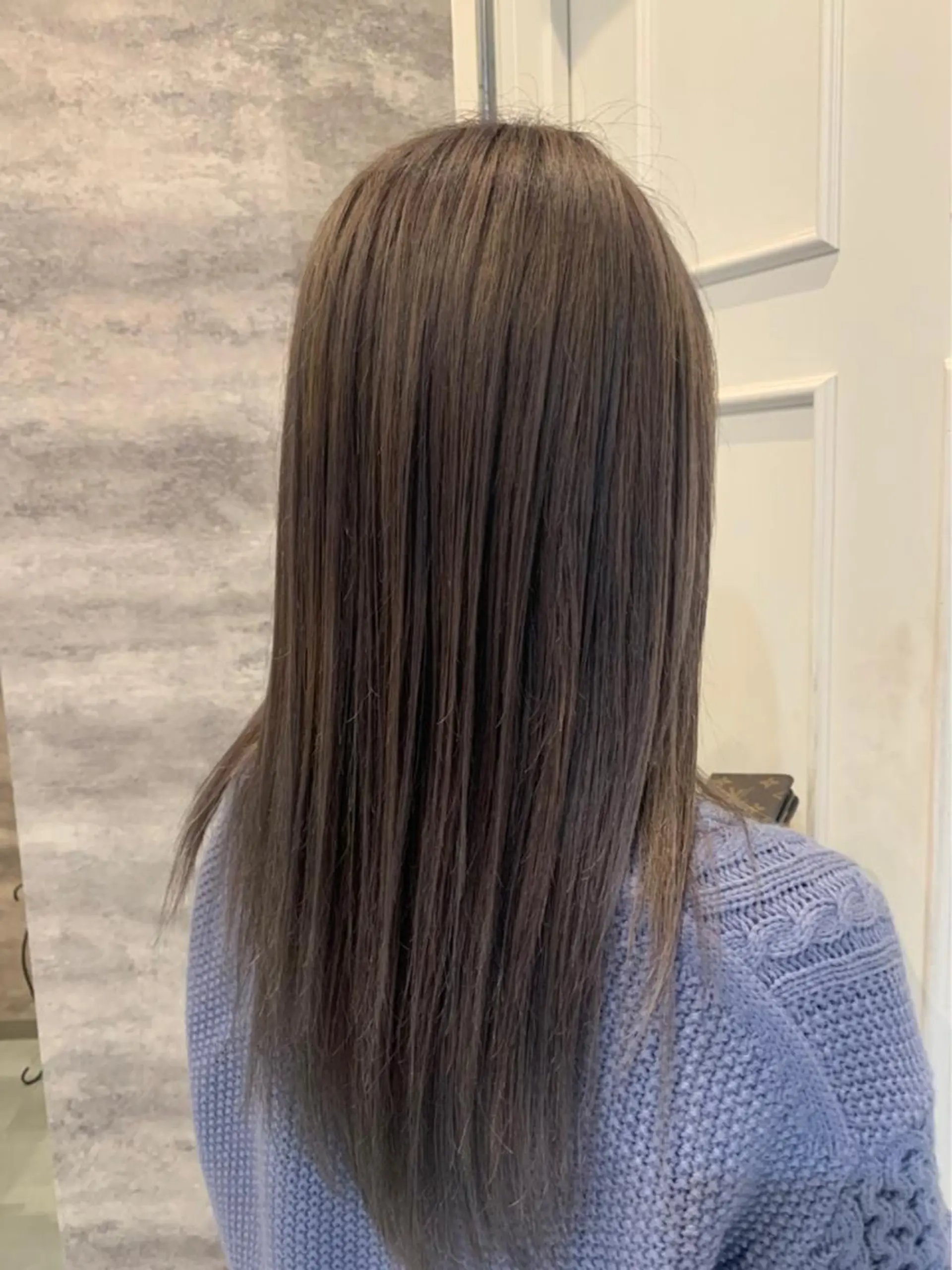 セミロング カラー ベージュカラー シルバー シルバーベージュ カット ヘアカラー トリートメント 🫟Blanco🫟 Color&Careのヘアスタイル