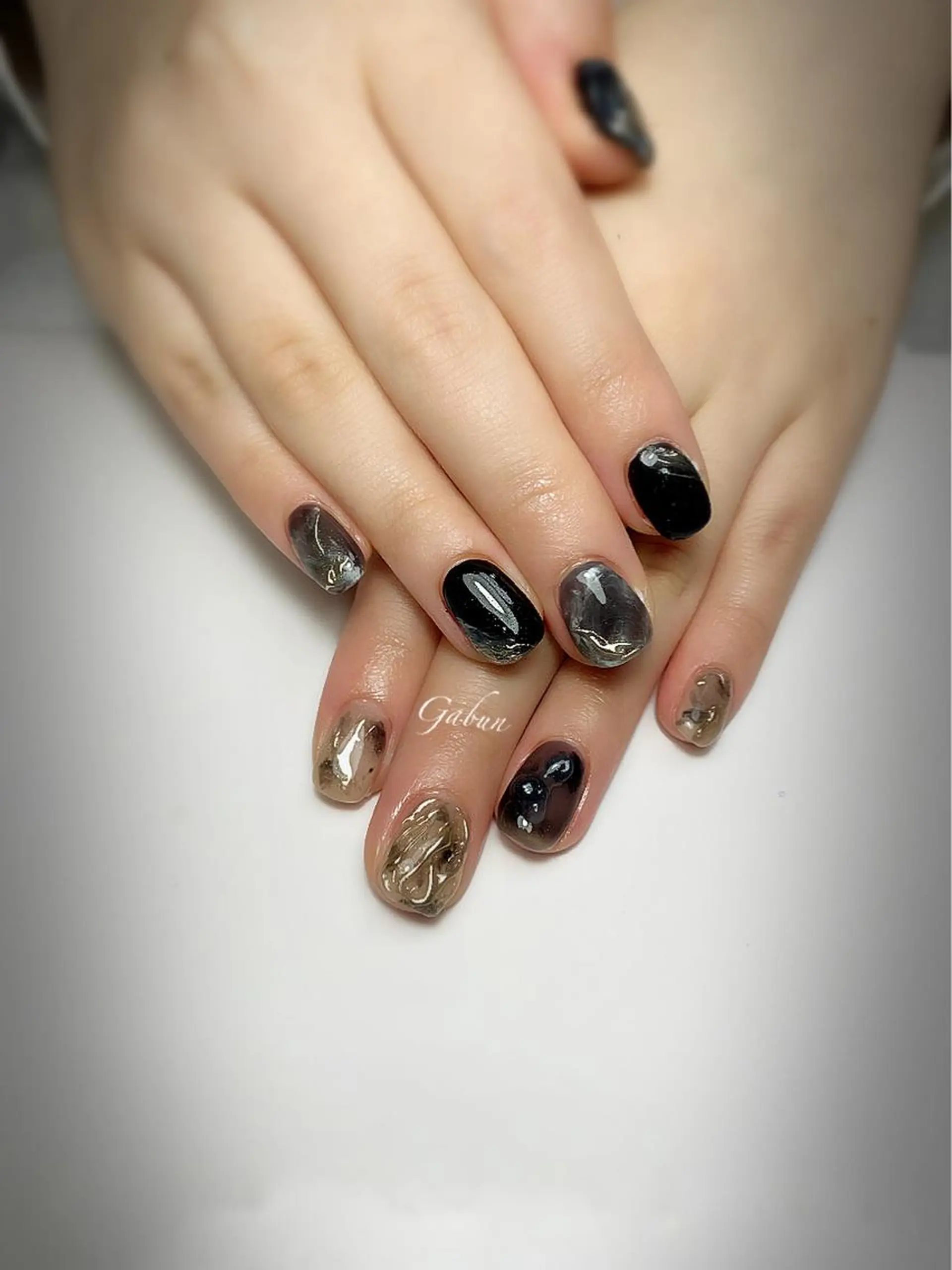 ネイル ニュアンスネイル ハンドネイル ハンドケア LOTUS ネイルサロンのネイルデザイン