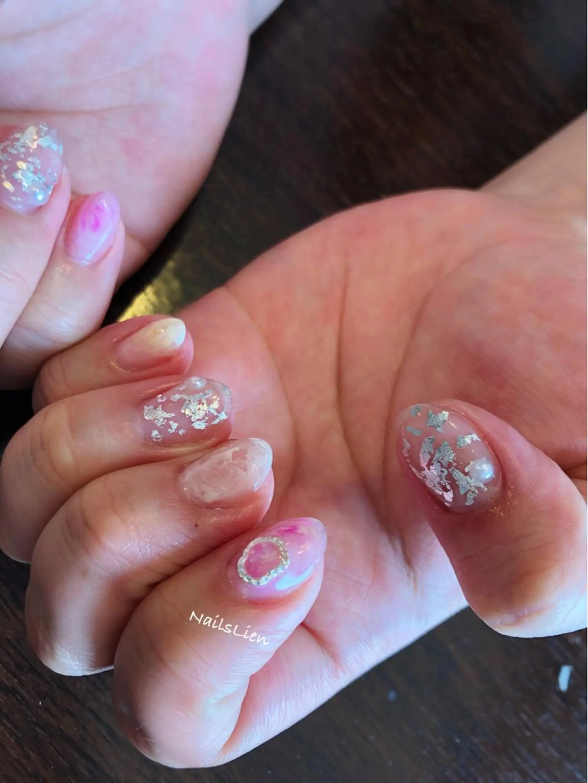 ネイル ニュアンスネイル 春ネイル 凛 リンのネイルデザイン