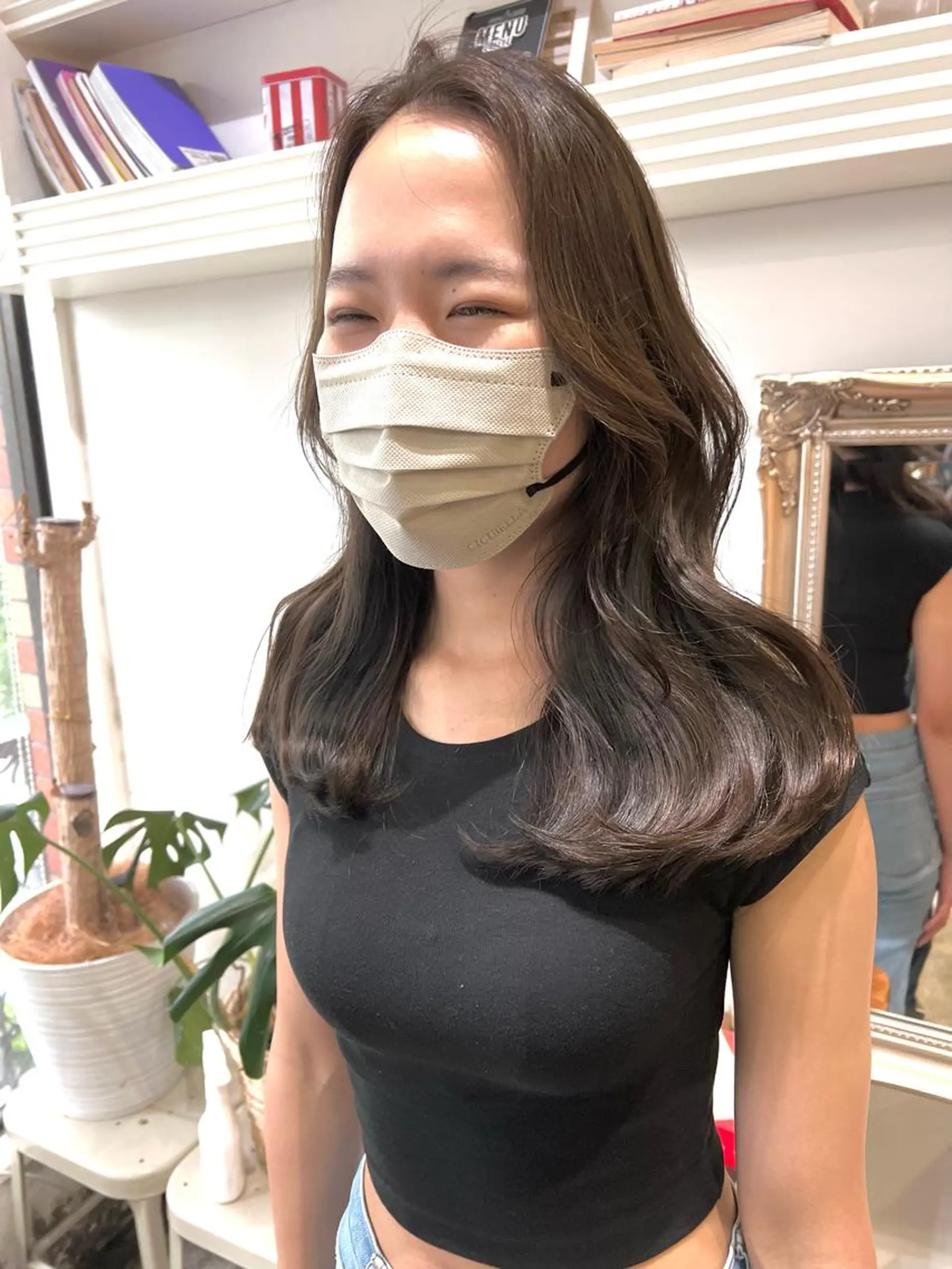 セミロング カラー ヘアアレンジ ショコラグレージュ グレージュ ヨシンモリ 韓国風ヘア ヘアカラー トリートメント ヘアセット 大宮/山口 竣也のヘアスタイル