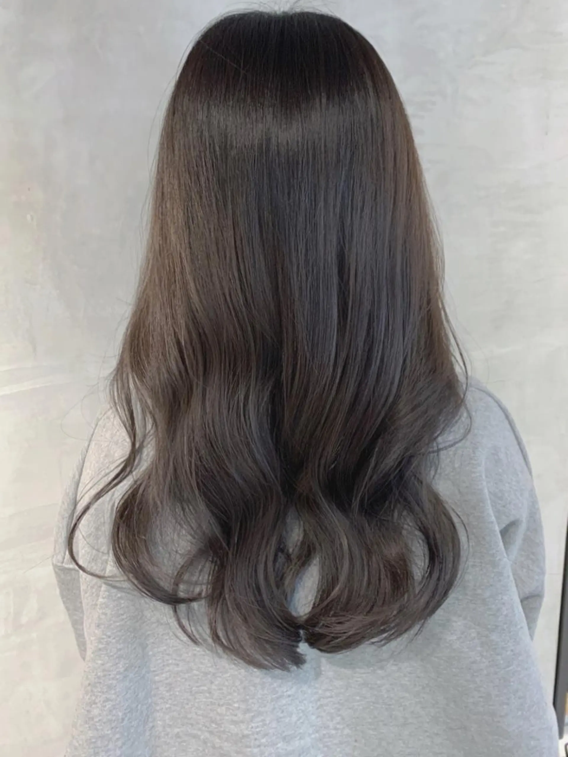 セミロング カラー ブリーチ 透明感カラー グレージュ ヘアカラー トリートメント カラーアンドケアリタ所属・中野 篤史のヘアスタイル