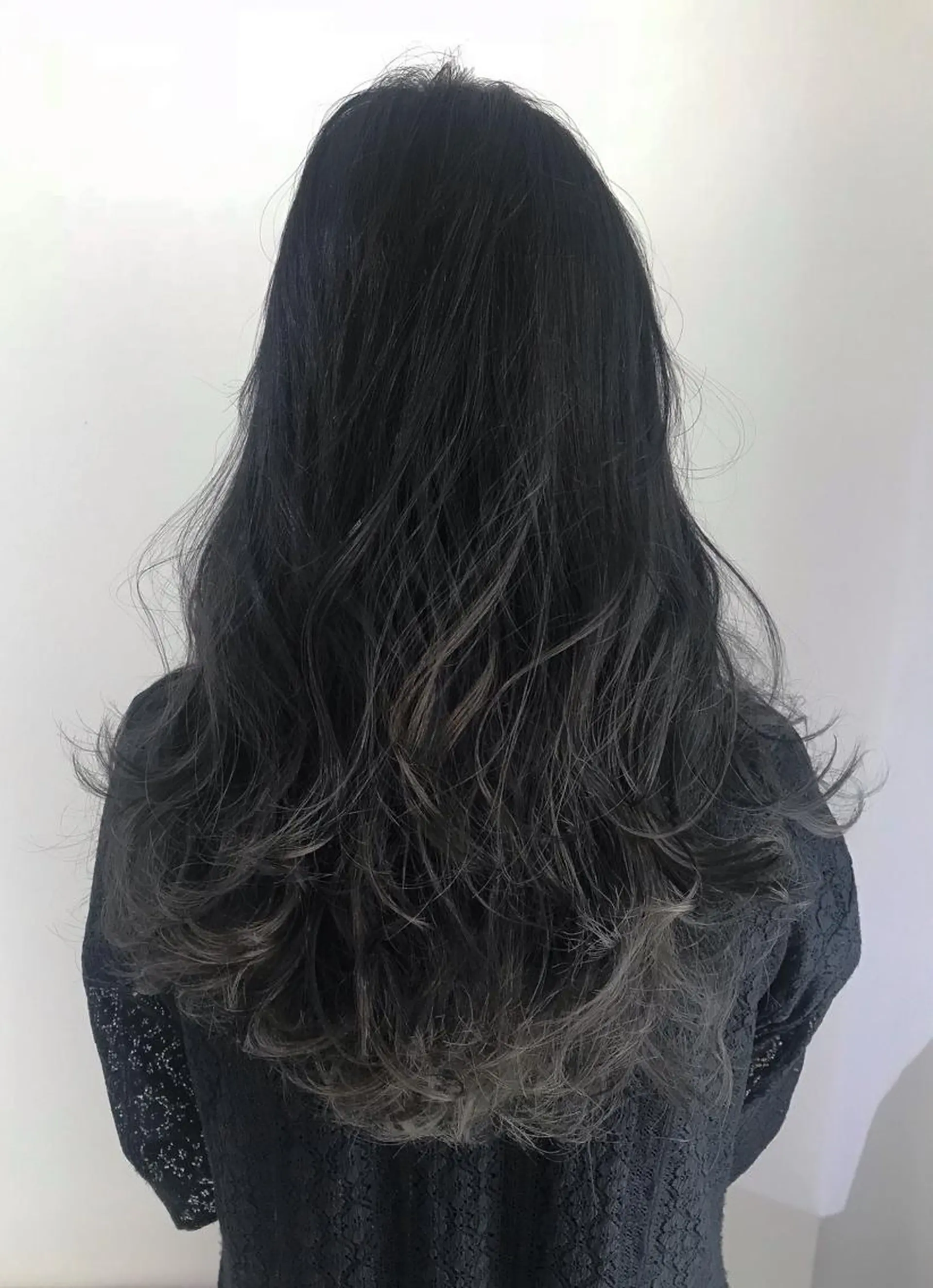 ロング 💫カットはなんでも 得意です✂️のヘアスタイル