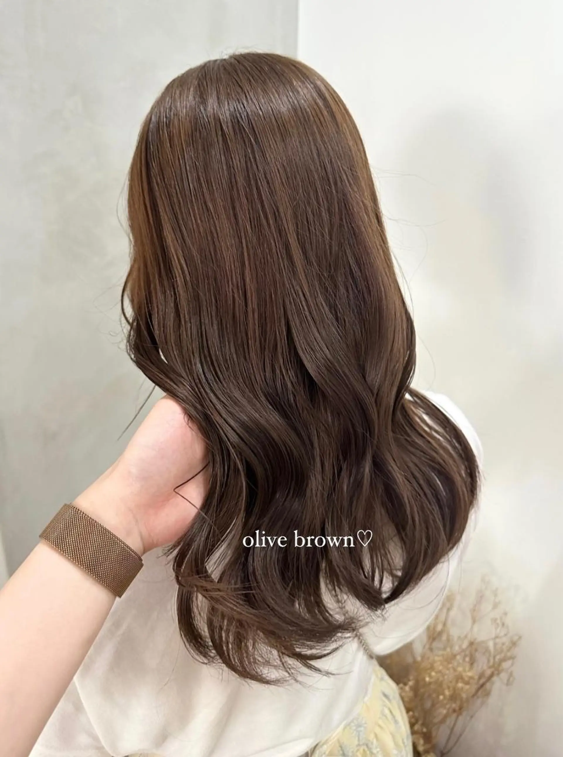 ロング カラー パーマ ヘアアレンジ キッズ ネイル マツエク・マツパ アイブロウ ブラウン himawari♡ 柔らかいカラーのヘアスタイル