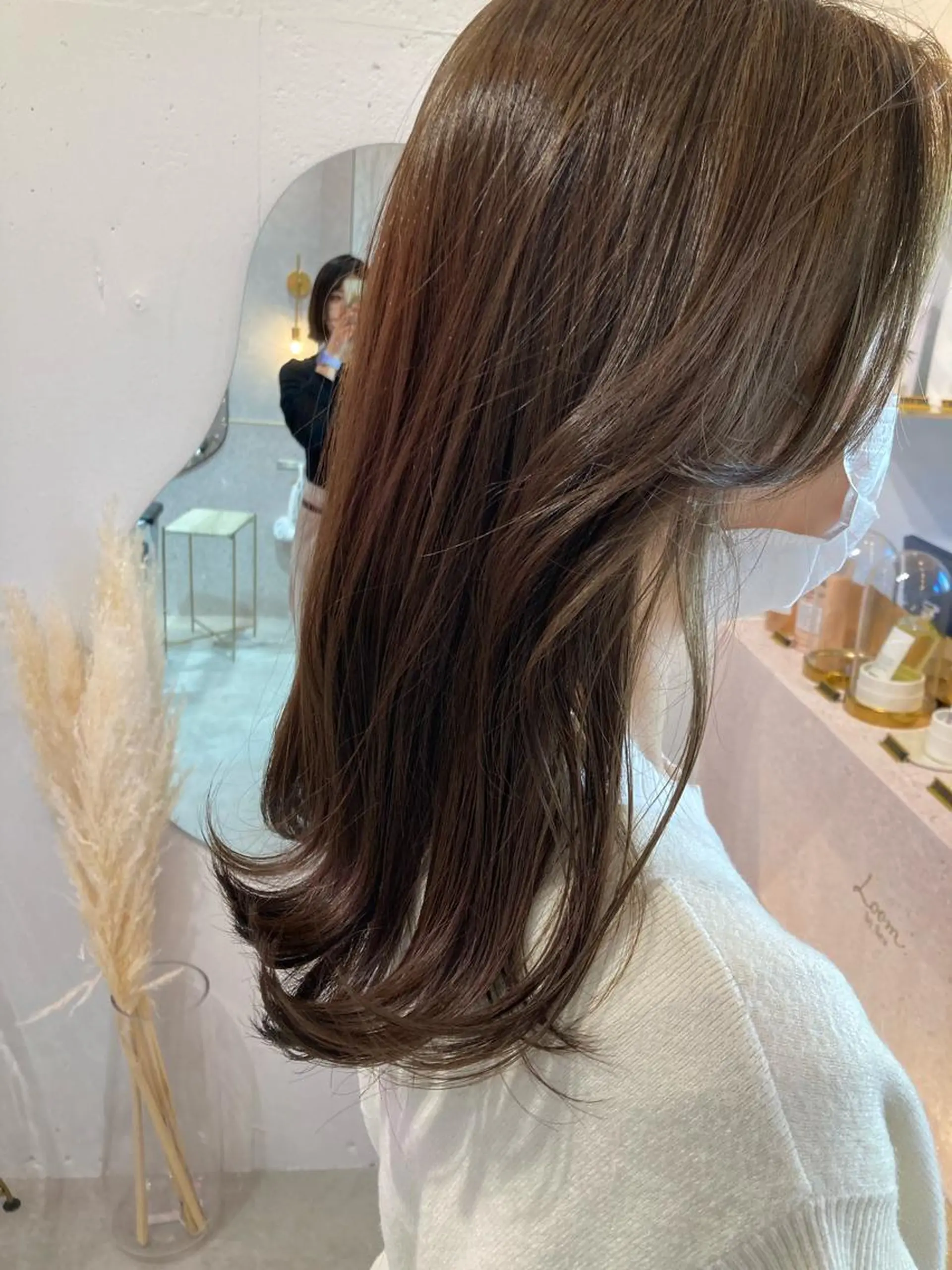 ロング カラー ベージュカラー オリーブベージュ Loom .by Sea  ルームバイシー所属・レイヤー/前髪/ 韓国/CHIHIROのヘアスタイル