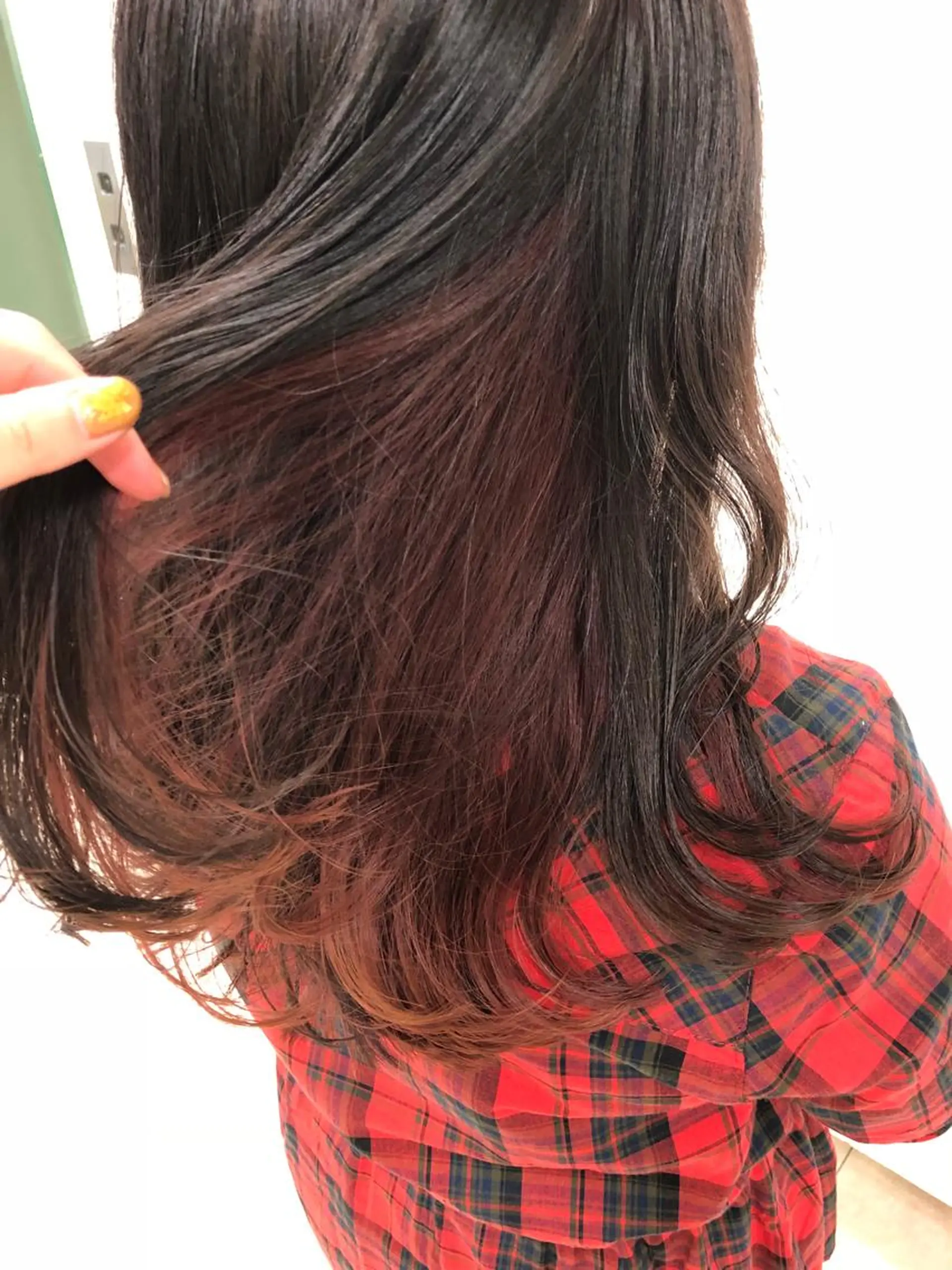 ロング カラー インナーカラー ピンクカラー 似合わせ.ﾍｱｾｯﾄ 得意🌹井上美沙のヘアスタイル