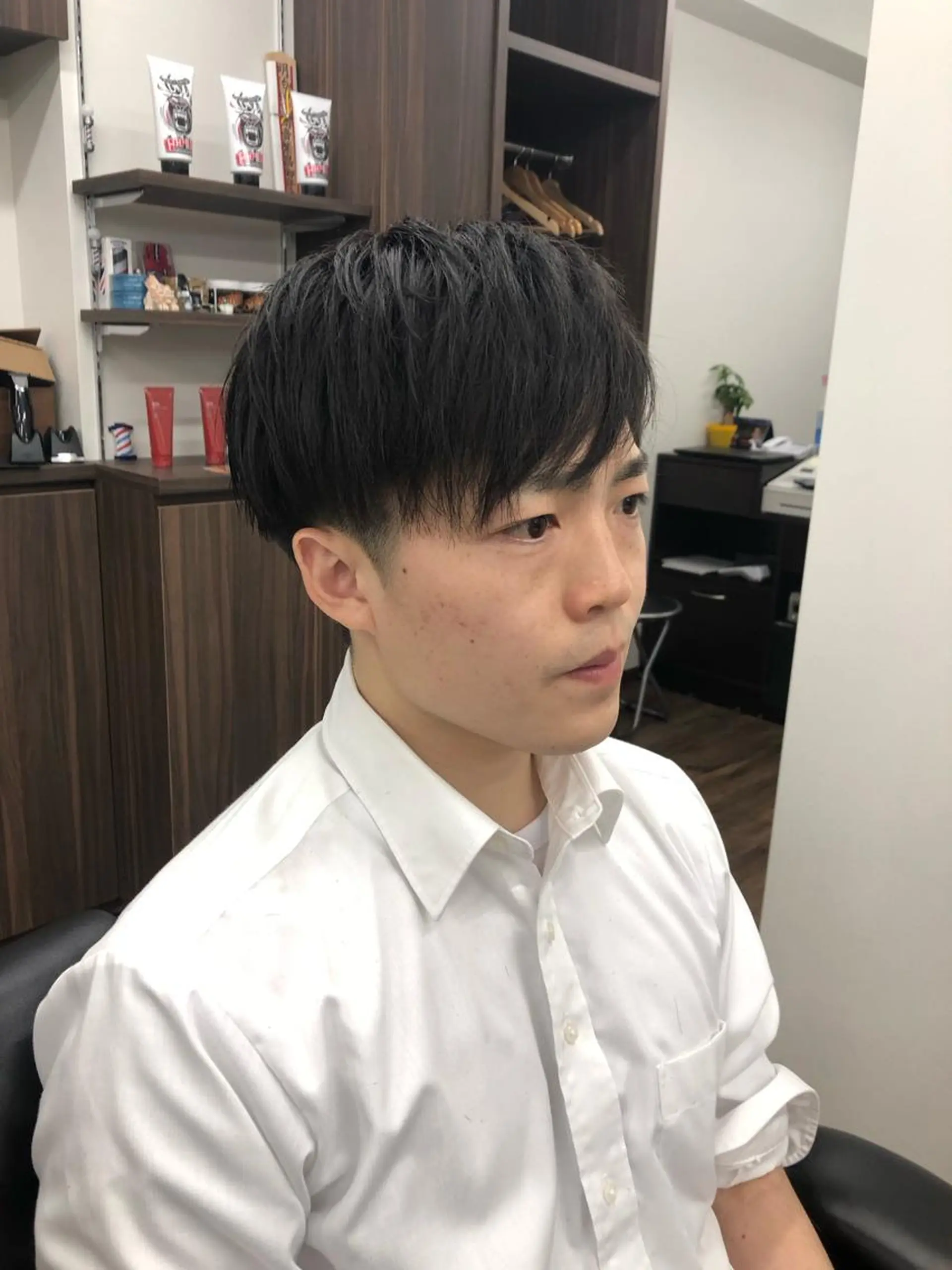 メンズ ツーブロック カット DAN BRISE BARBER所属・馬上 拓海のヘアスタイル