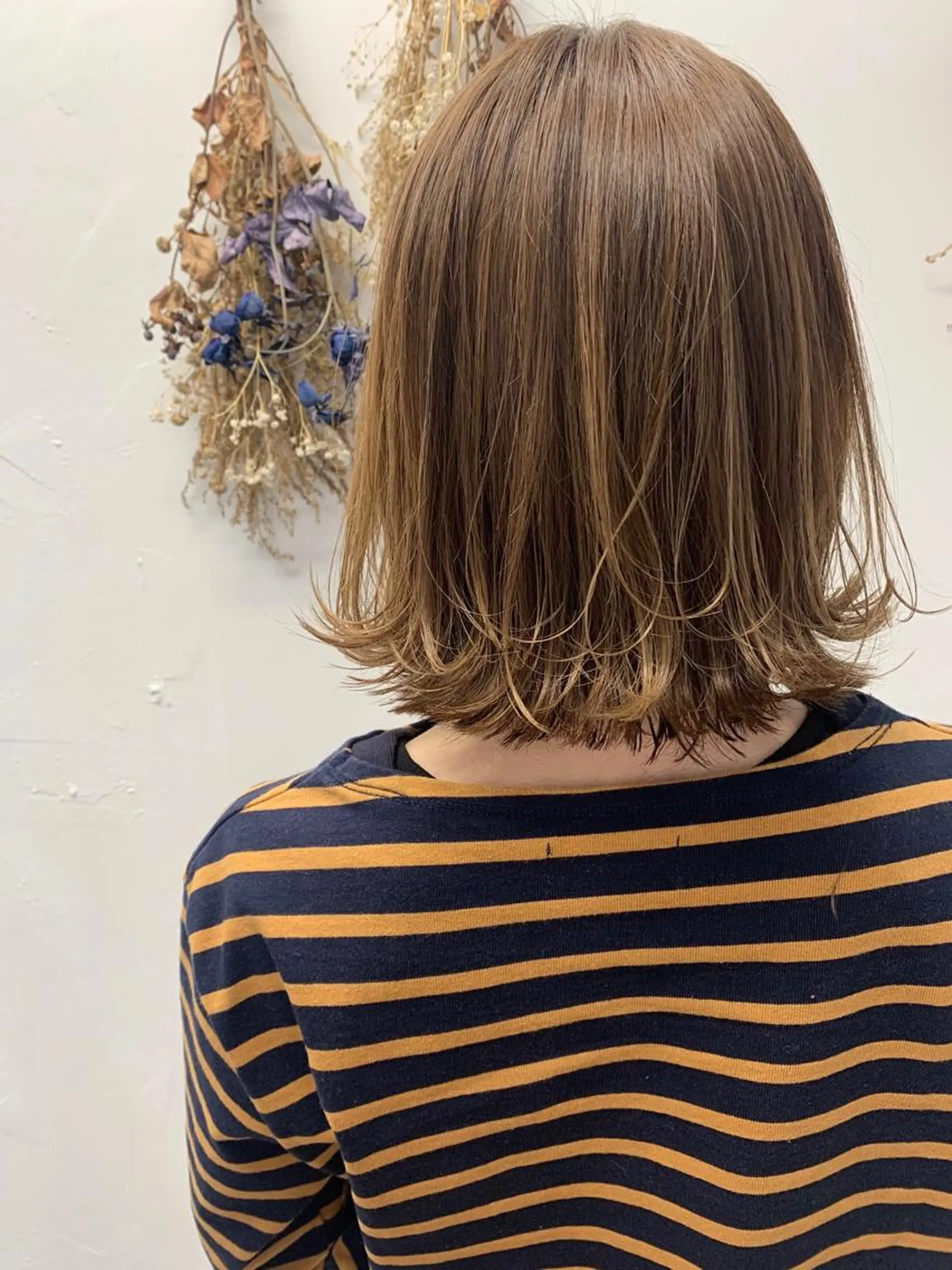 ミディアム カラー ハイライトカラー 3Dハイライト ハイライト newi 京橋 【yuuki】のヘアスタイル