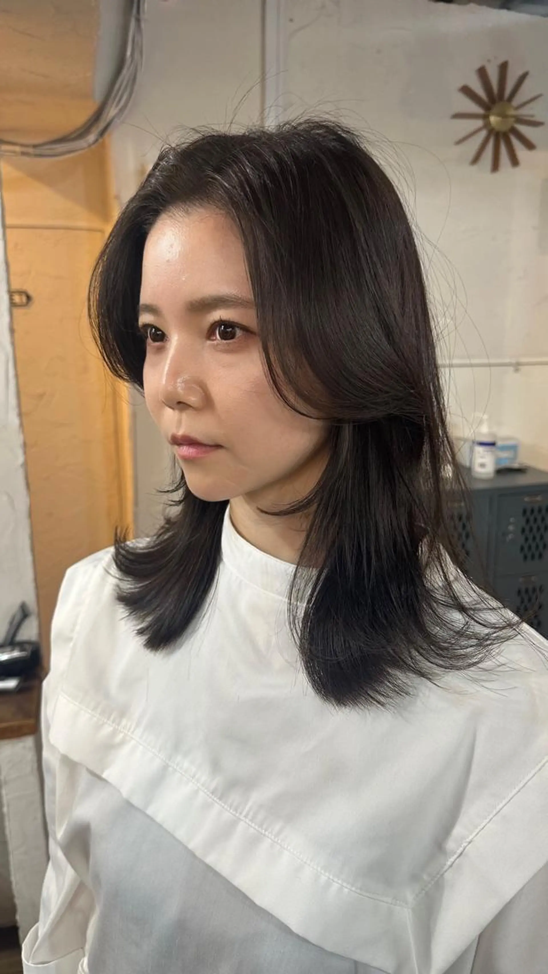 ミディアム カラー 切りっぱなしボブ ショートボブ ミディアムパーマ バレイヤージュ ベージュカラー カット ヘアカラー トリートメント フリーランス所属・韓国ヘア レイヤー くびれヘアMATSUのヘアスタイル