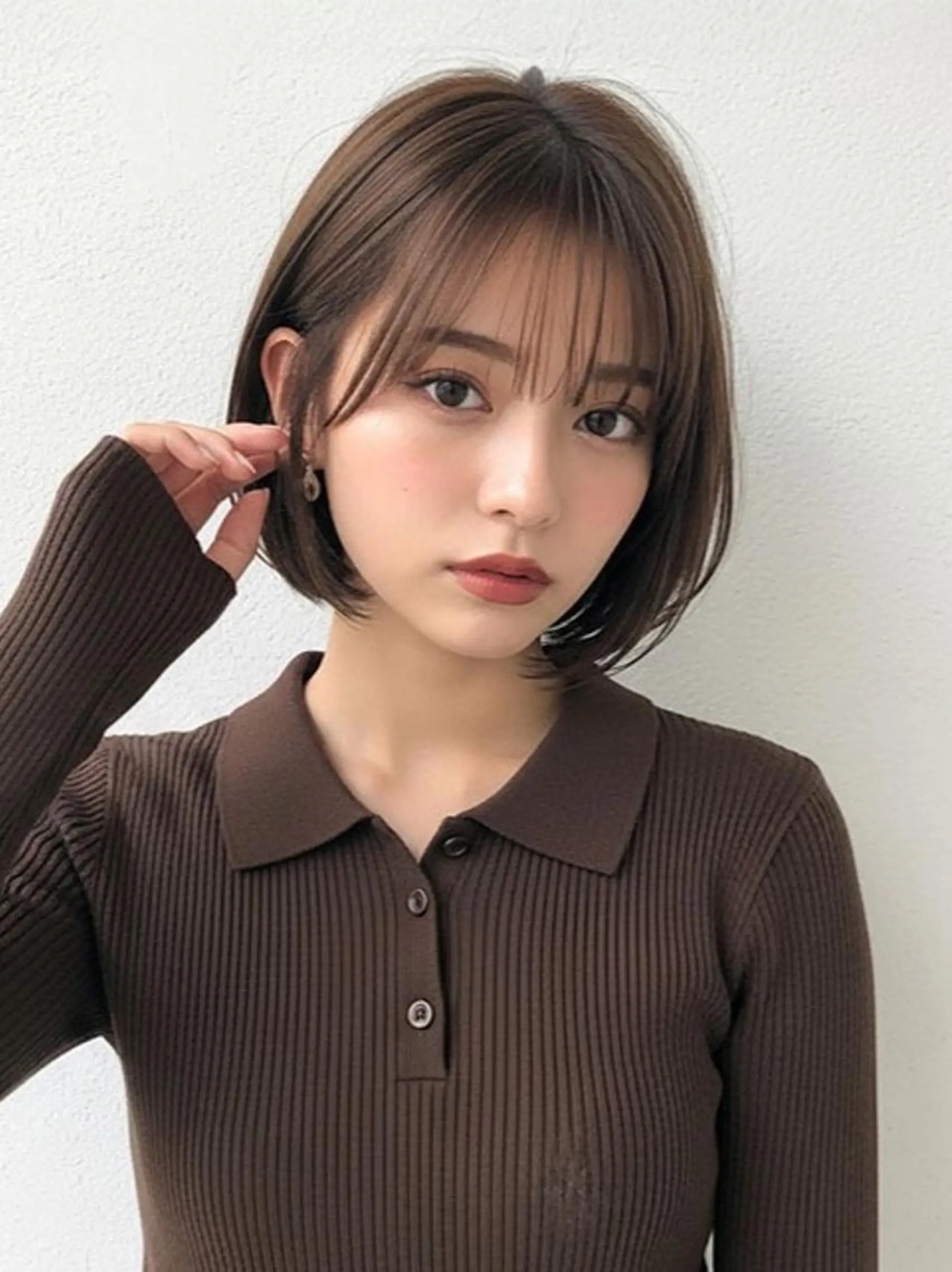 カラー バレイヤージュ ブリーチ ケアブリーチ ダブルカラー イヤリングカラー Helena EZGのヘアスタイル