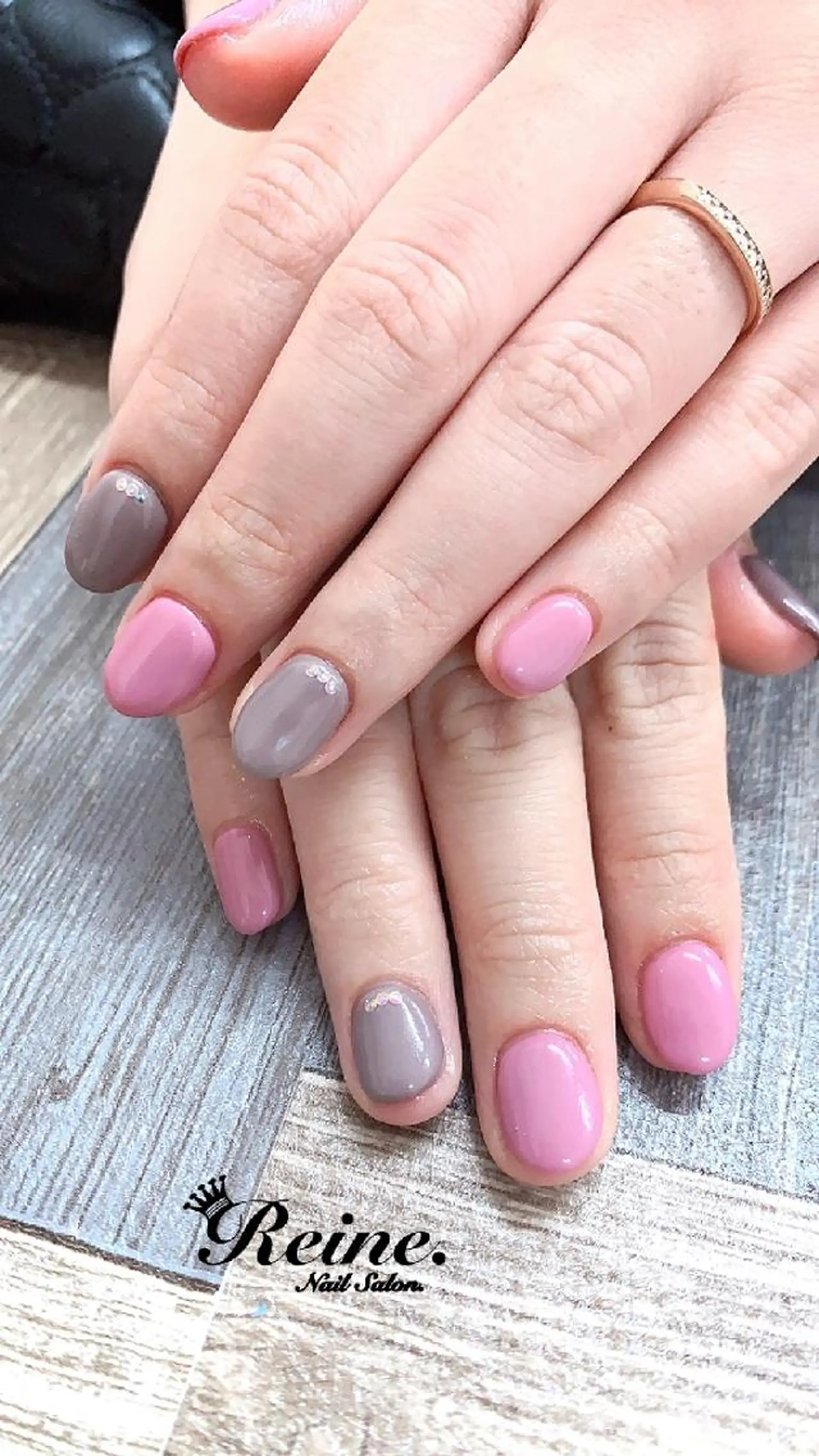 ネイル ピンク ハンドネイル Nailsalon Reine所属・玉栄 伶奈のネイルデザイン