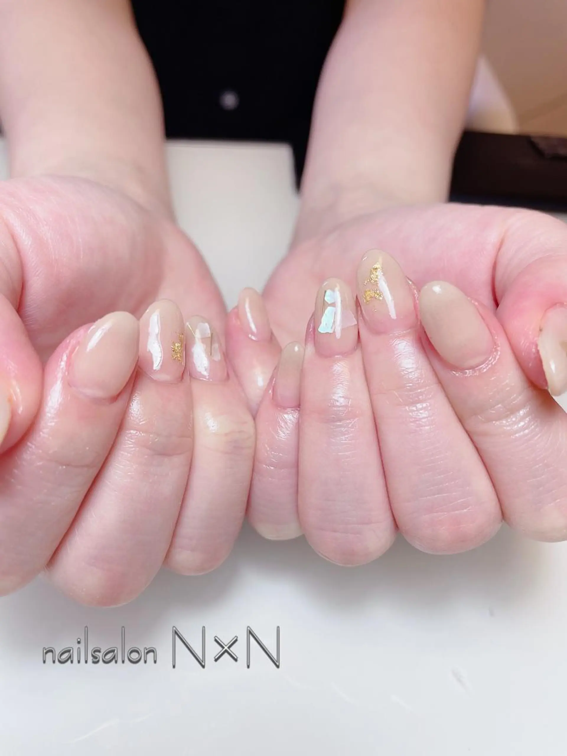 ネイル グラデーション ニュアンスネイル オフィスネイル ぷっくりネイル nail salon N×Nのネイルデザイン