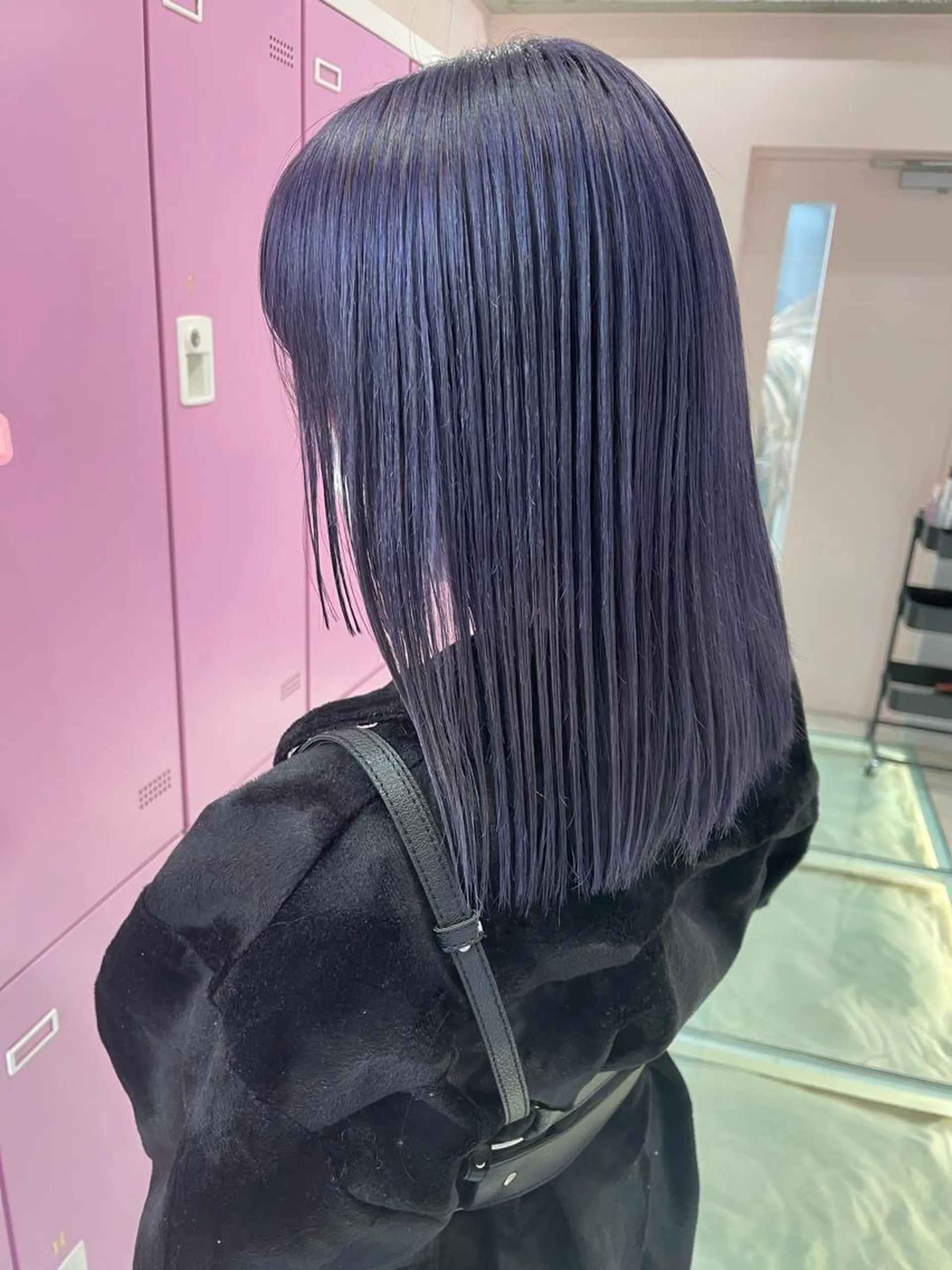 ミディアム カラー アッシュ ラベンダーカラー ラベンダーアッシュ カット ヘアカラー トリートメント 透明感カラー× レイヤーカット✨高梨のヘアスタイル