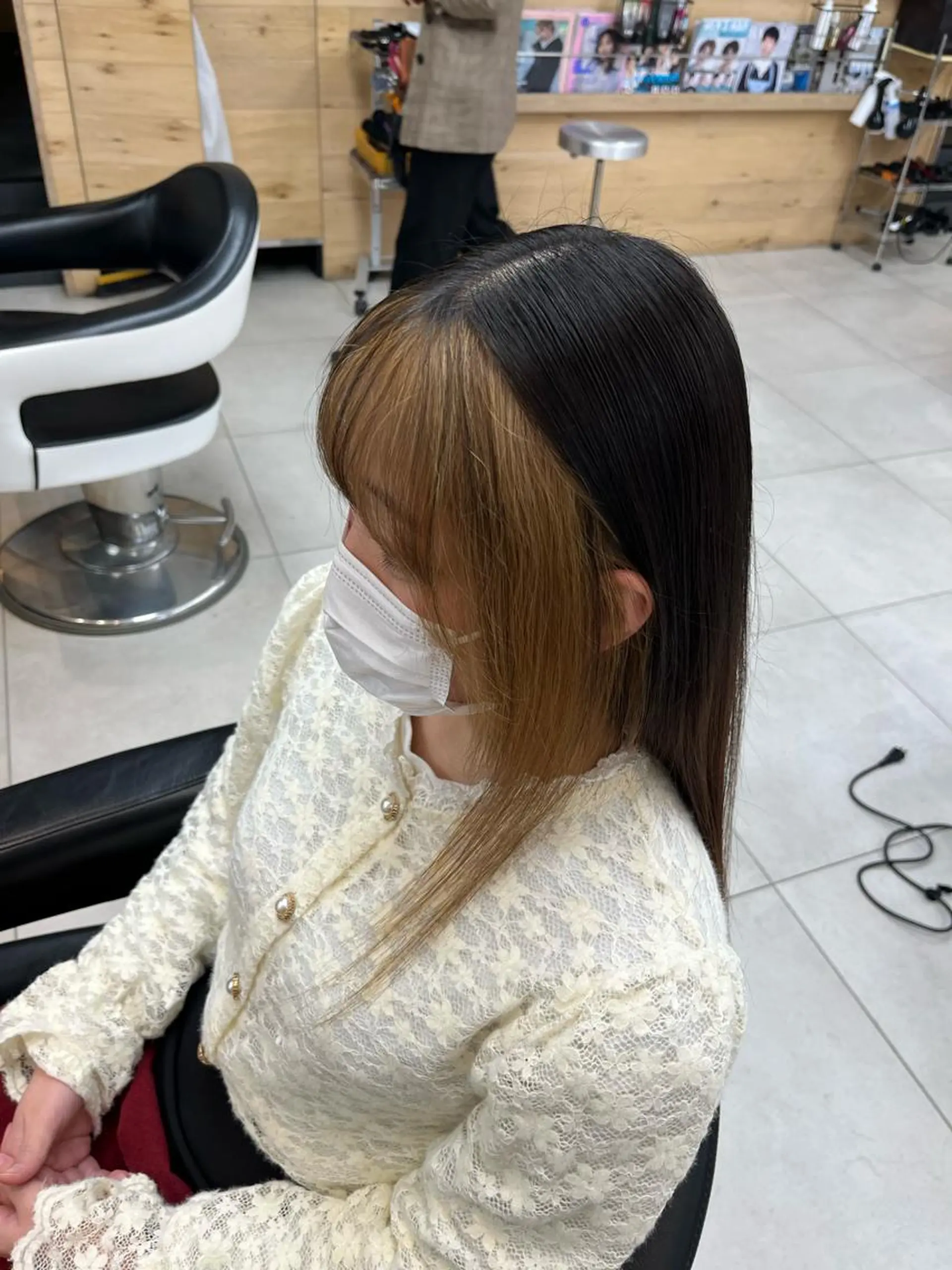 セミロング カラー ブリーチパーマ🌍 正木天のヘアスタイル