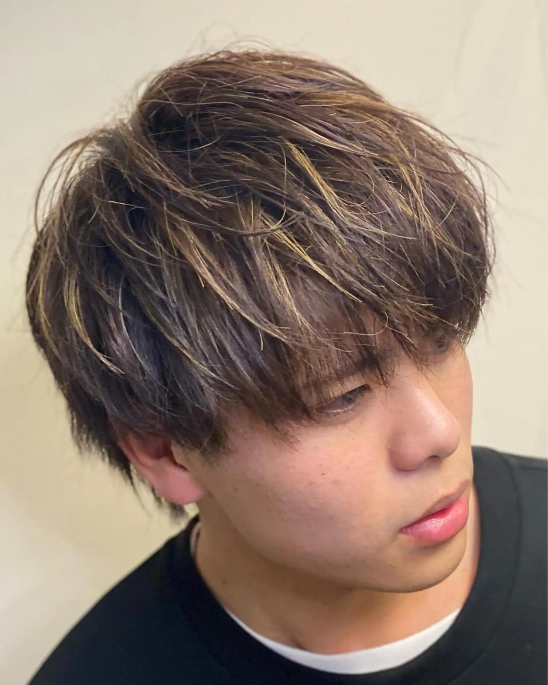 ショート カラー メンズ 浅見 天翔のヘアスタイル