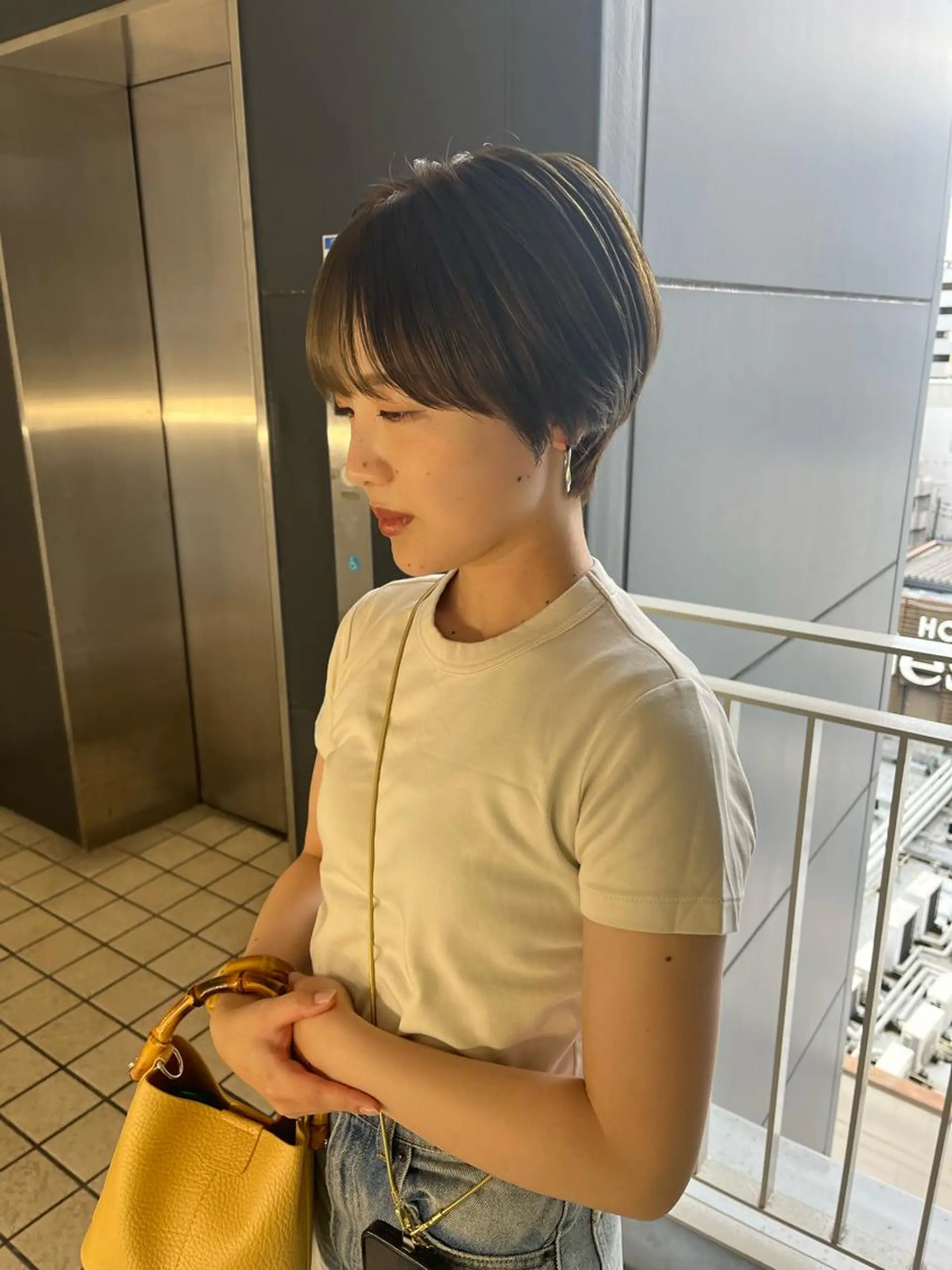 ショート カラー ヘアアレンジ ブリーチ ケアブリーチ デザインカラー ダブルカラー イヤリングカラー カット ヘアカラー トリートメント umu.［韓国ヘア /ダウンパーマ］のヘアスタイル