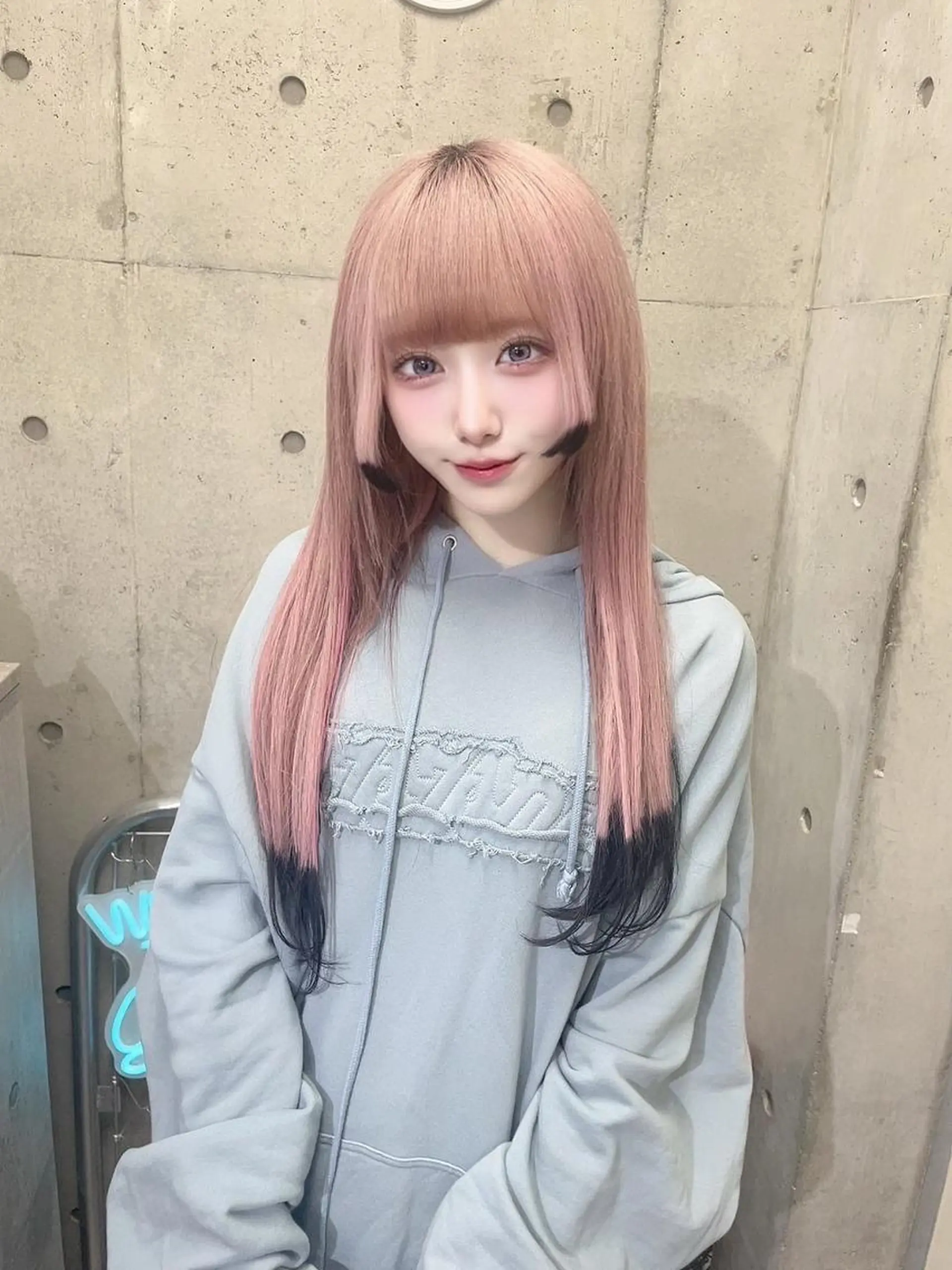 カラー ロング ブリーチ難民の救世主 サロンINK.渋谷のヘアスタイル