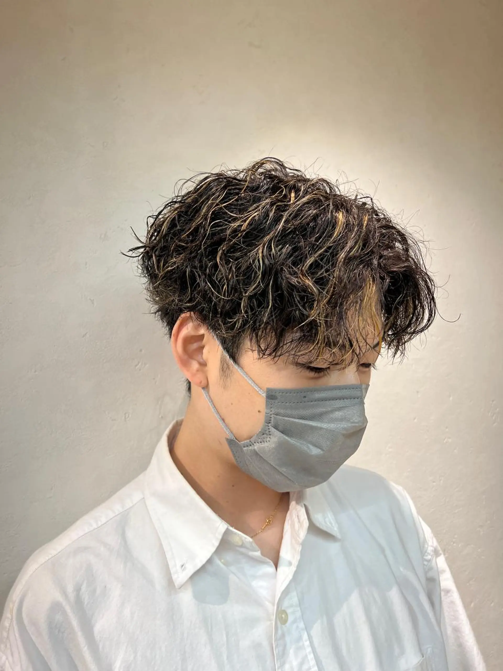 ショート パーマ カット トリートメント 透明感カラー/ ダブルカラー /ソラのヘアスタイル