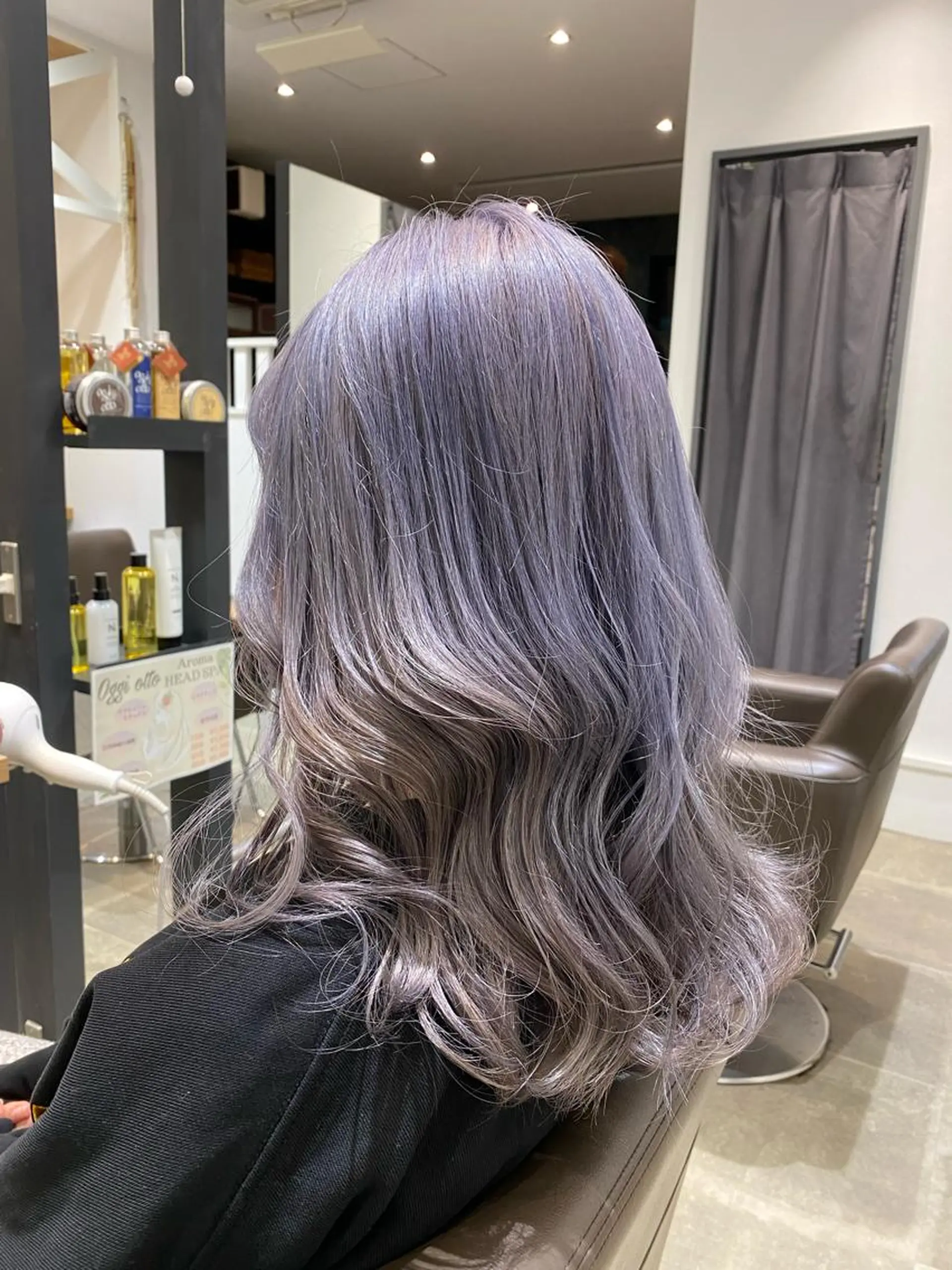 カラー 井上 舞のヘアスタイル