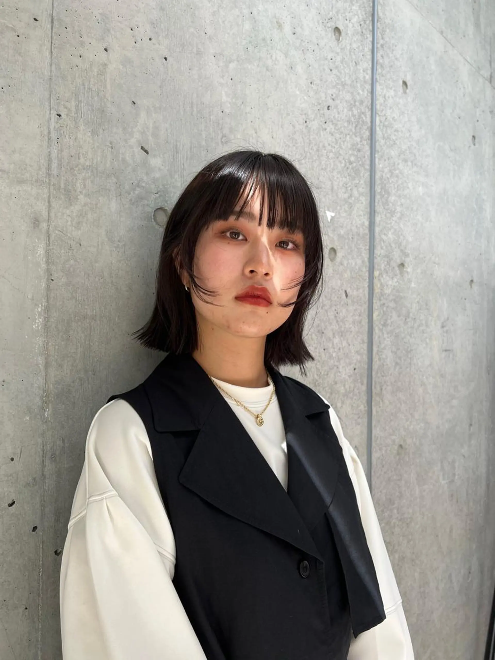 ミディアム カラー ベージュカラー 透明感カラー グレージュ ボブ カット ヘアカラー トリートメント レイヤー専門家 ダブルカラー修のヘアスタイル