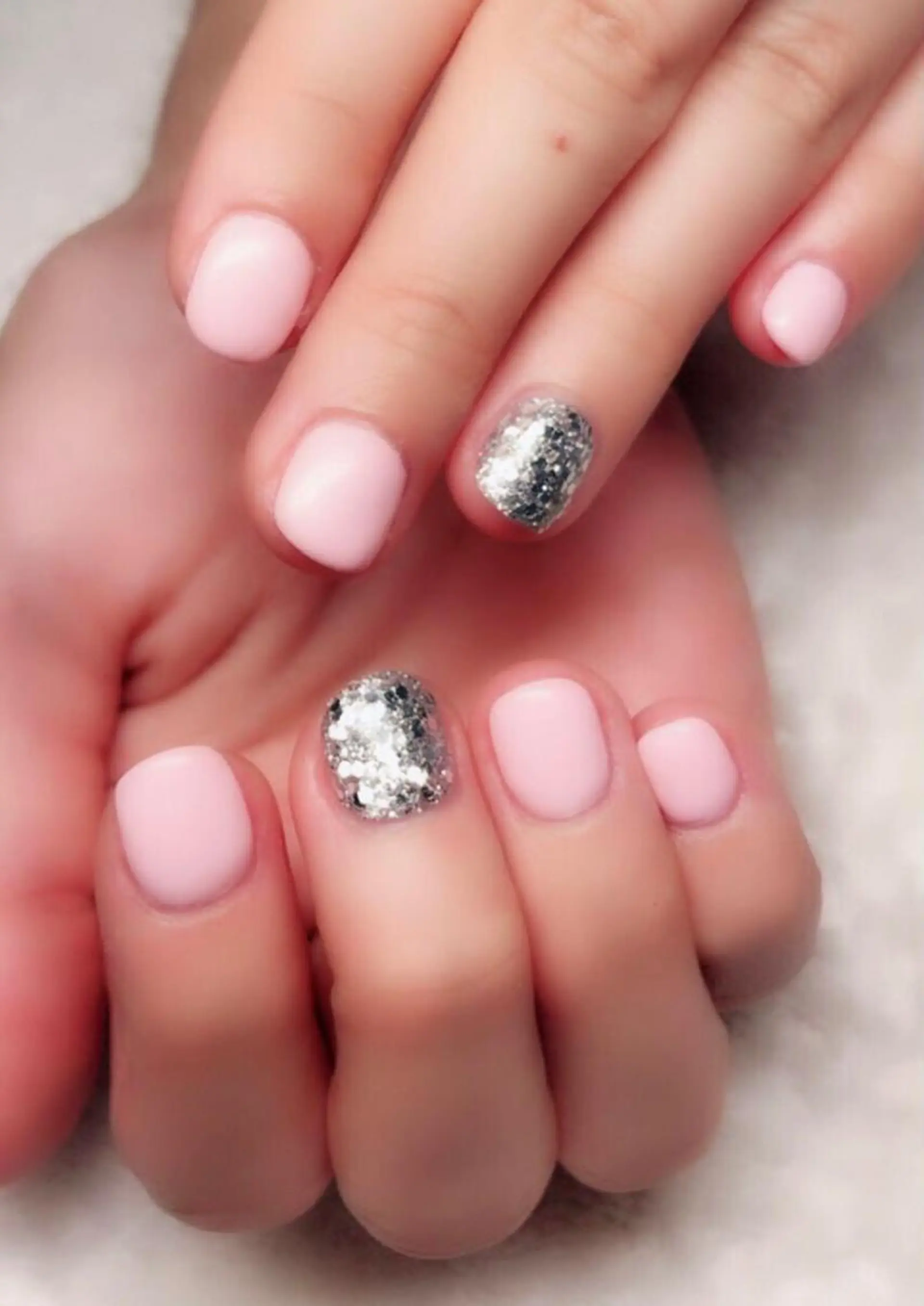 ネイル ハンドネイル ゲン レイカのネイルデザイン