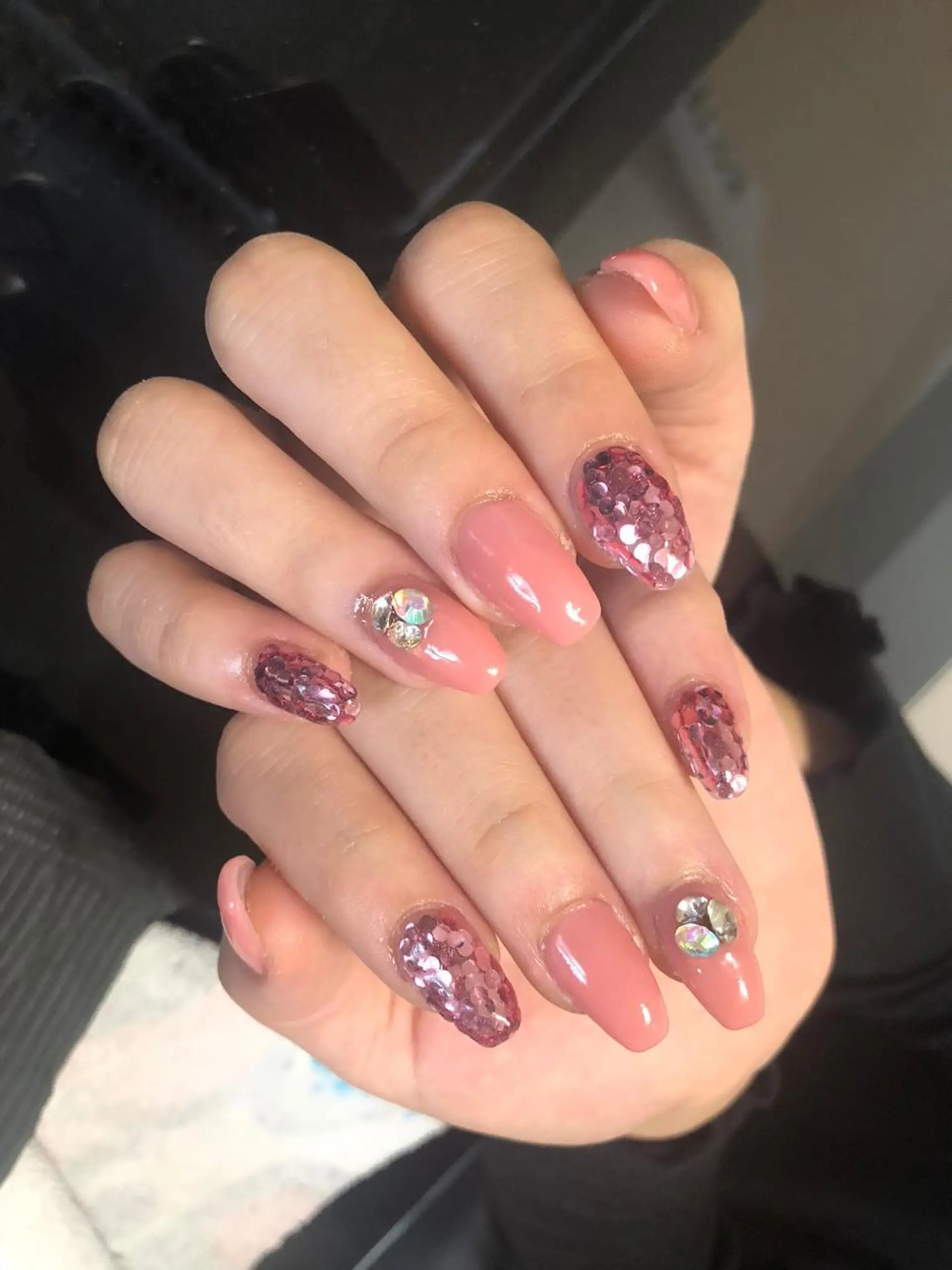 ネイル ハンドネイル 荒井 海輝のネイルデザイン