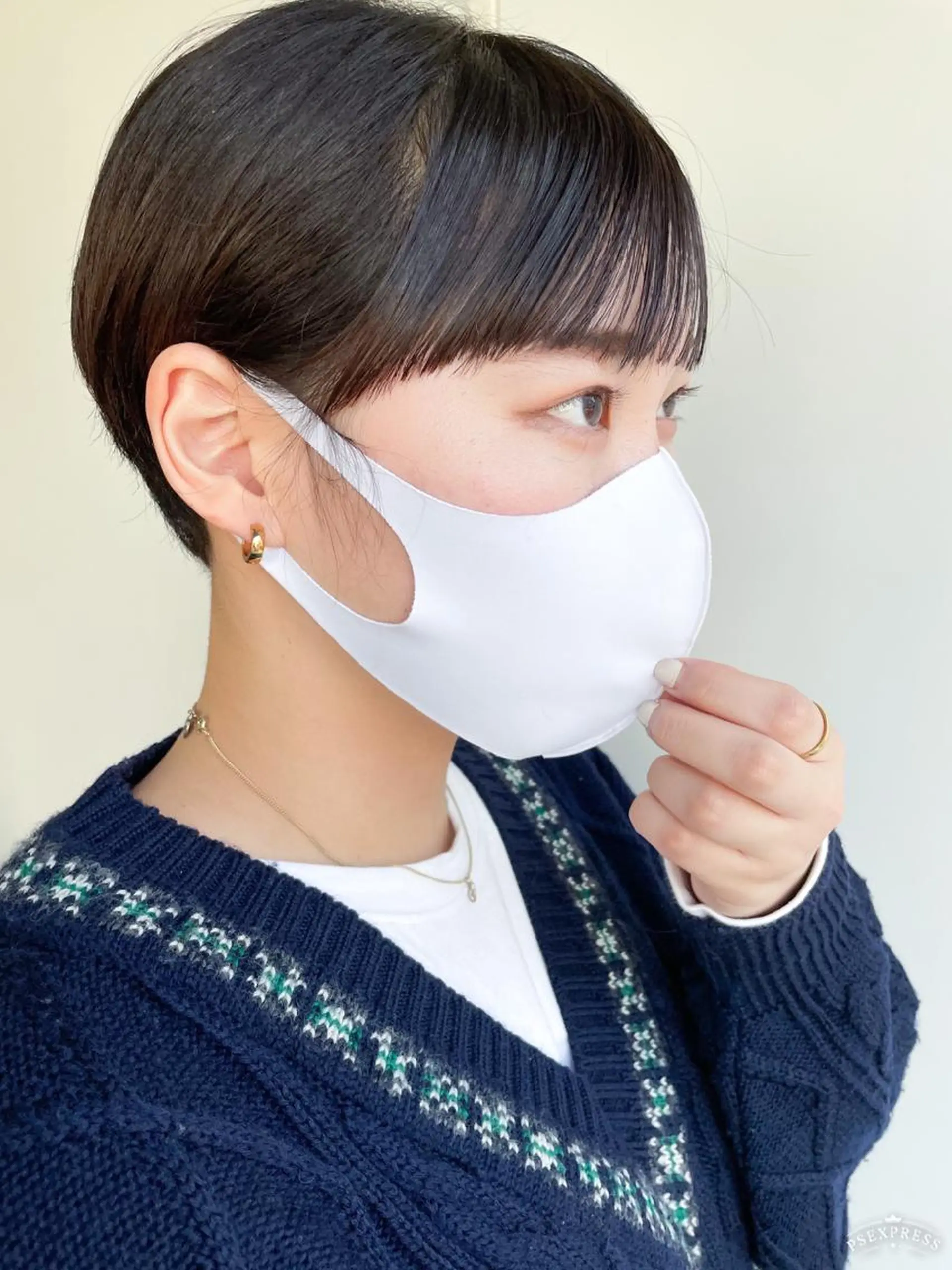 ショート nuu所属・💜ショート💜 ウルフ、ボブ二色亜美のヘアスタイル