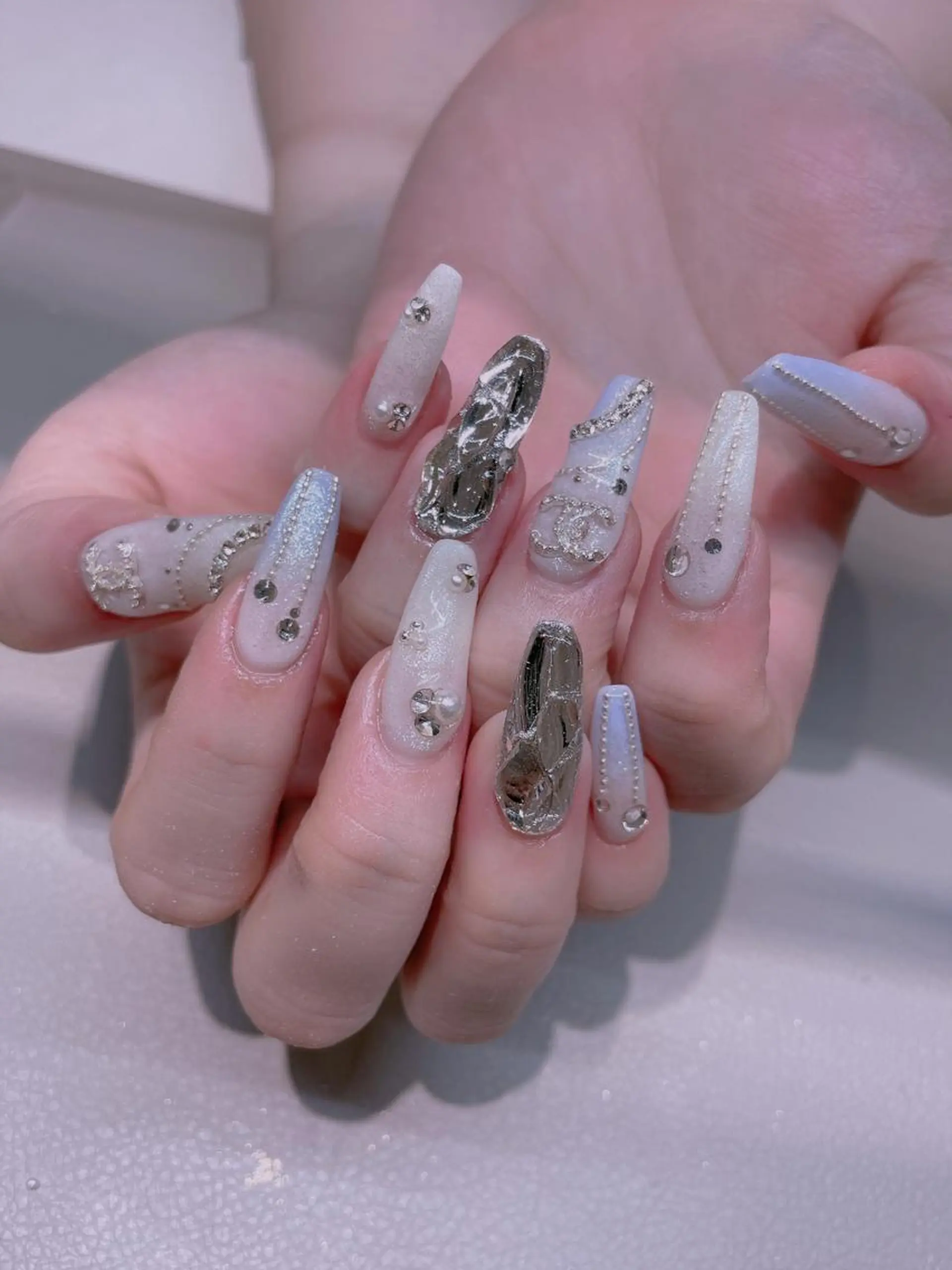 ネイル 美爪パラジェル導入店 Sunnilyのネイルデザイン