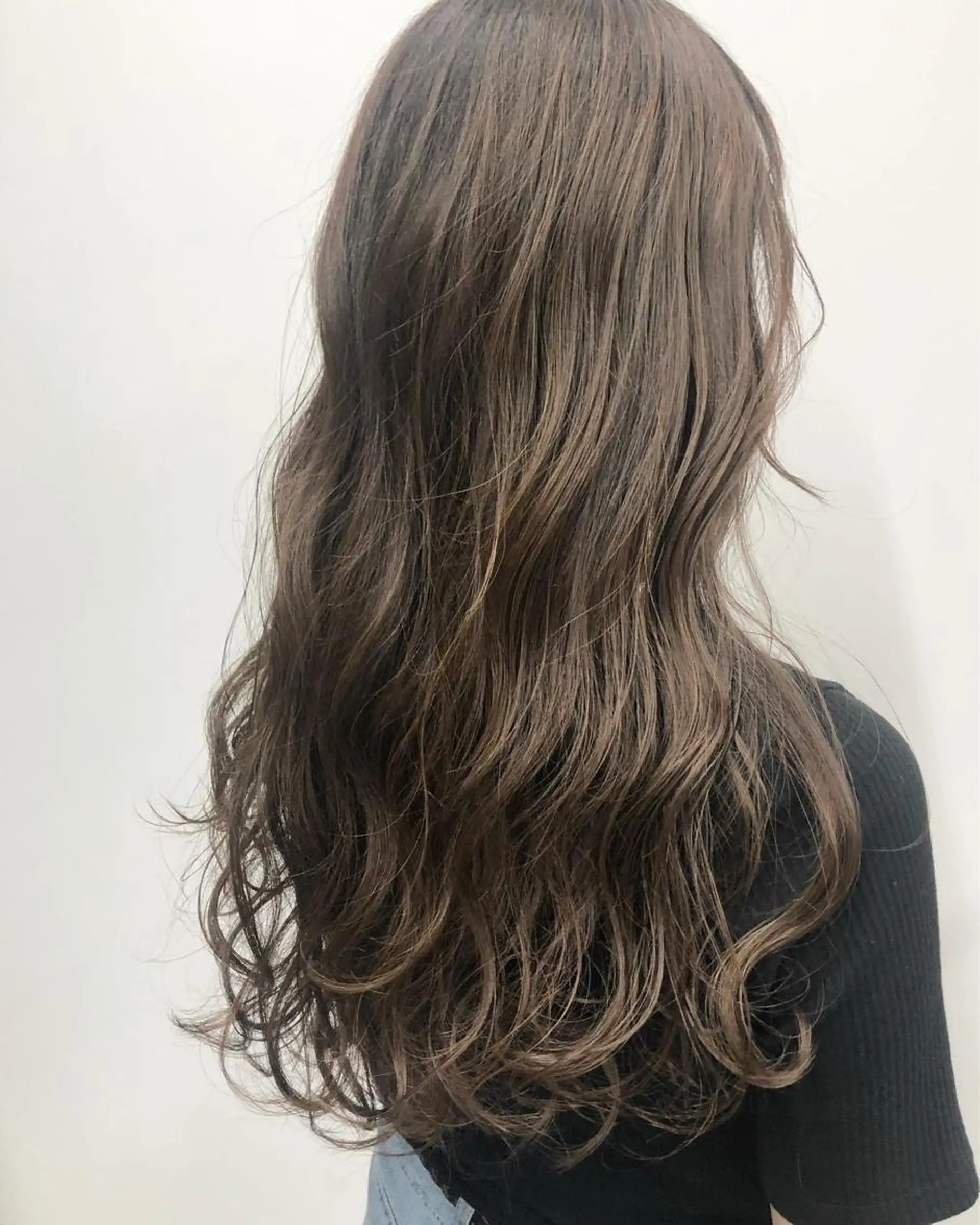 ロング カラー ヘアアレンジ 【公式】amble luxe池袋東口🩷のヘアスタイル