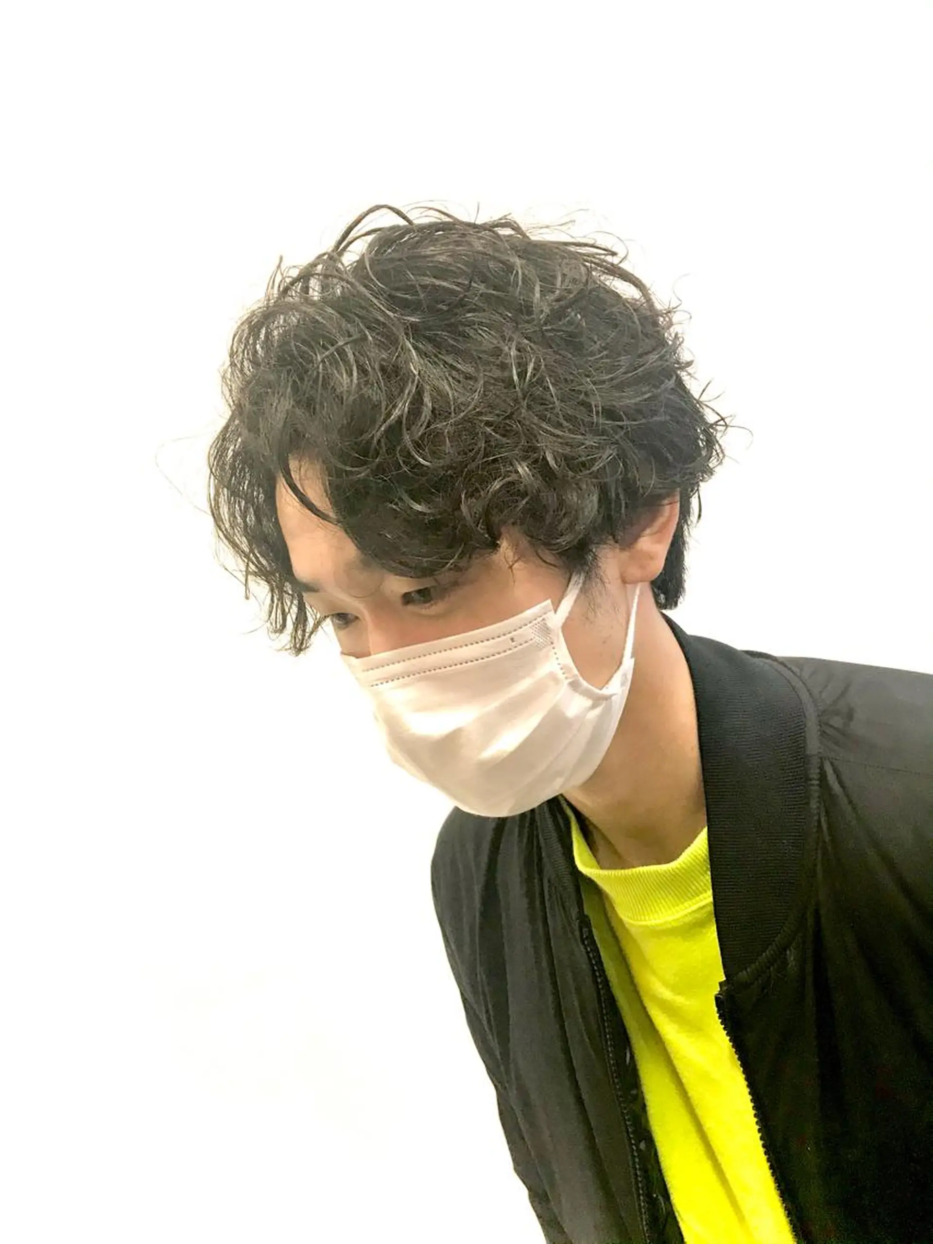 メンズ メンズパーマ/ダウン パーマ/十文字玲音のヘアスタイル