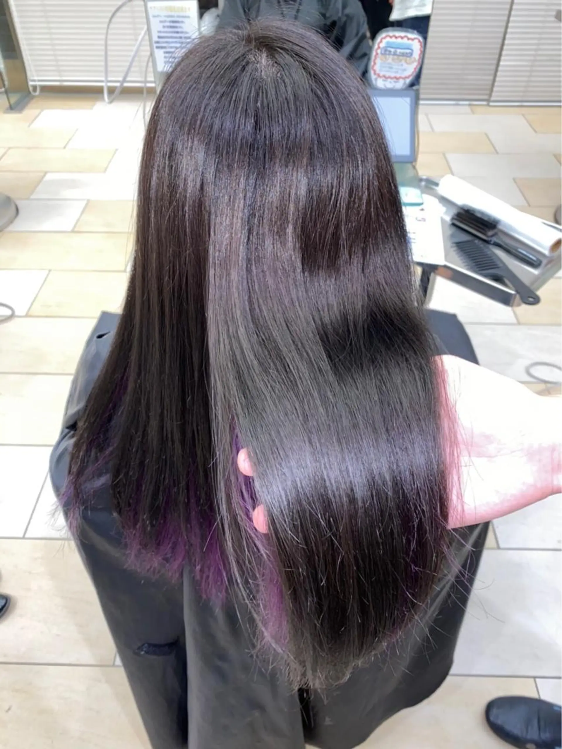 ロング トリートメント 有賀 佑葵のヘアスタイル