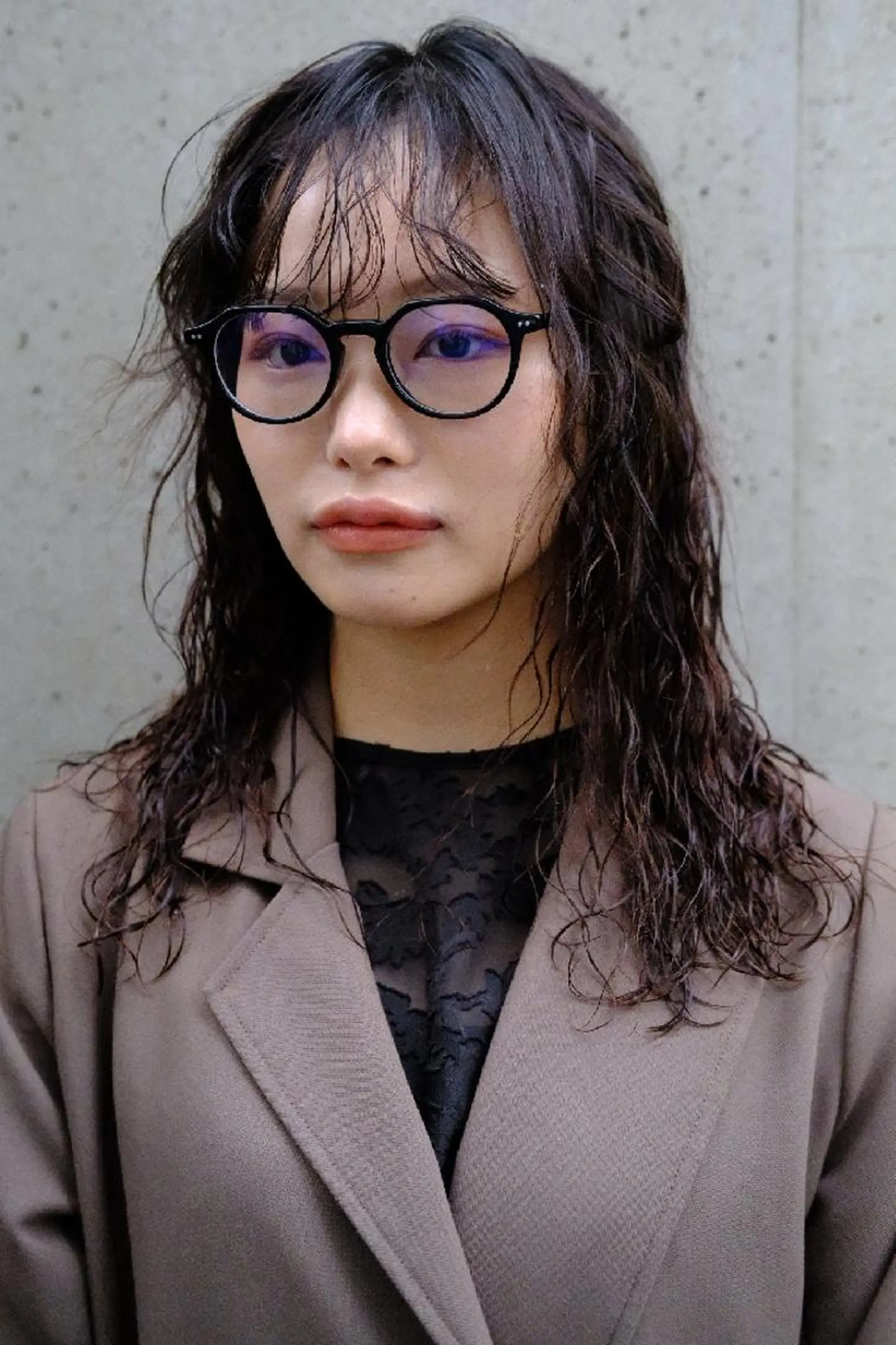 パーマ ミディアム OMA　片岸 信征のヘアスタイル