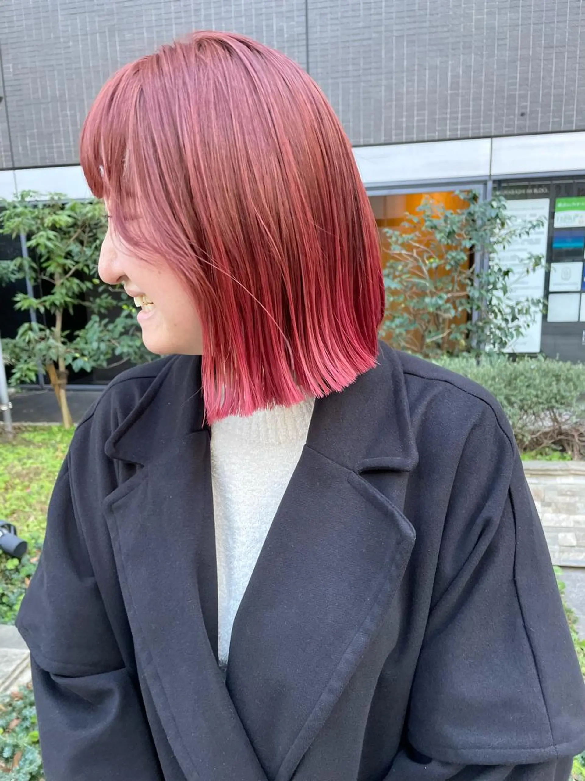 ミディアム カラー パーマ ヘアアレンジ メンズ キッズ ネイル マツエク・マツパ アイブロウ ボルドーカラー ボルドー カット ヘアカラー トリートメント tatsumi/ボブ ウルフ/レイヤーのヘアスタイル