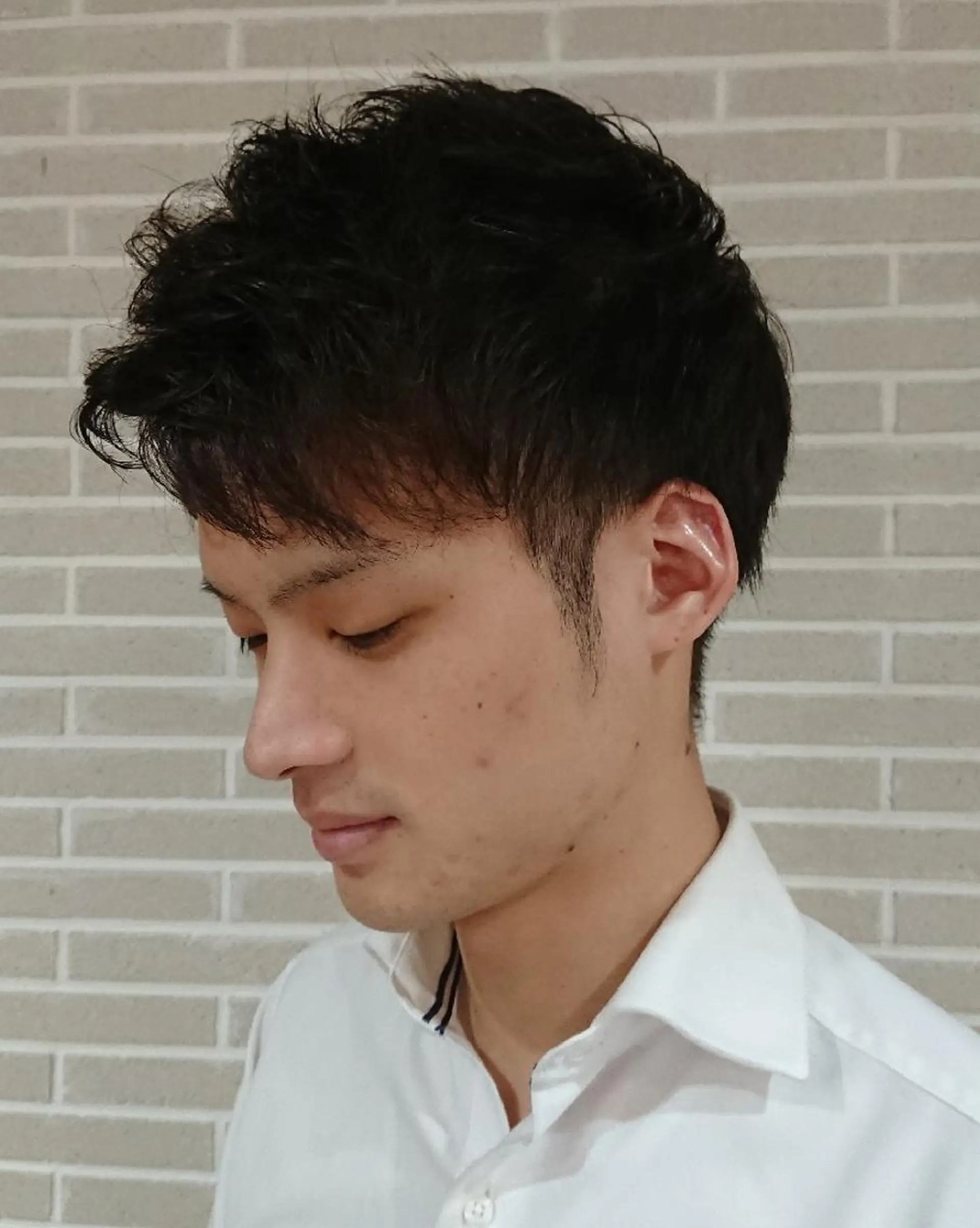 メンズ ブリーチ/ヘアケア/ 艶髪/イギチハルのヘアスタイル