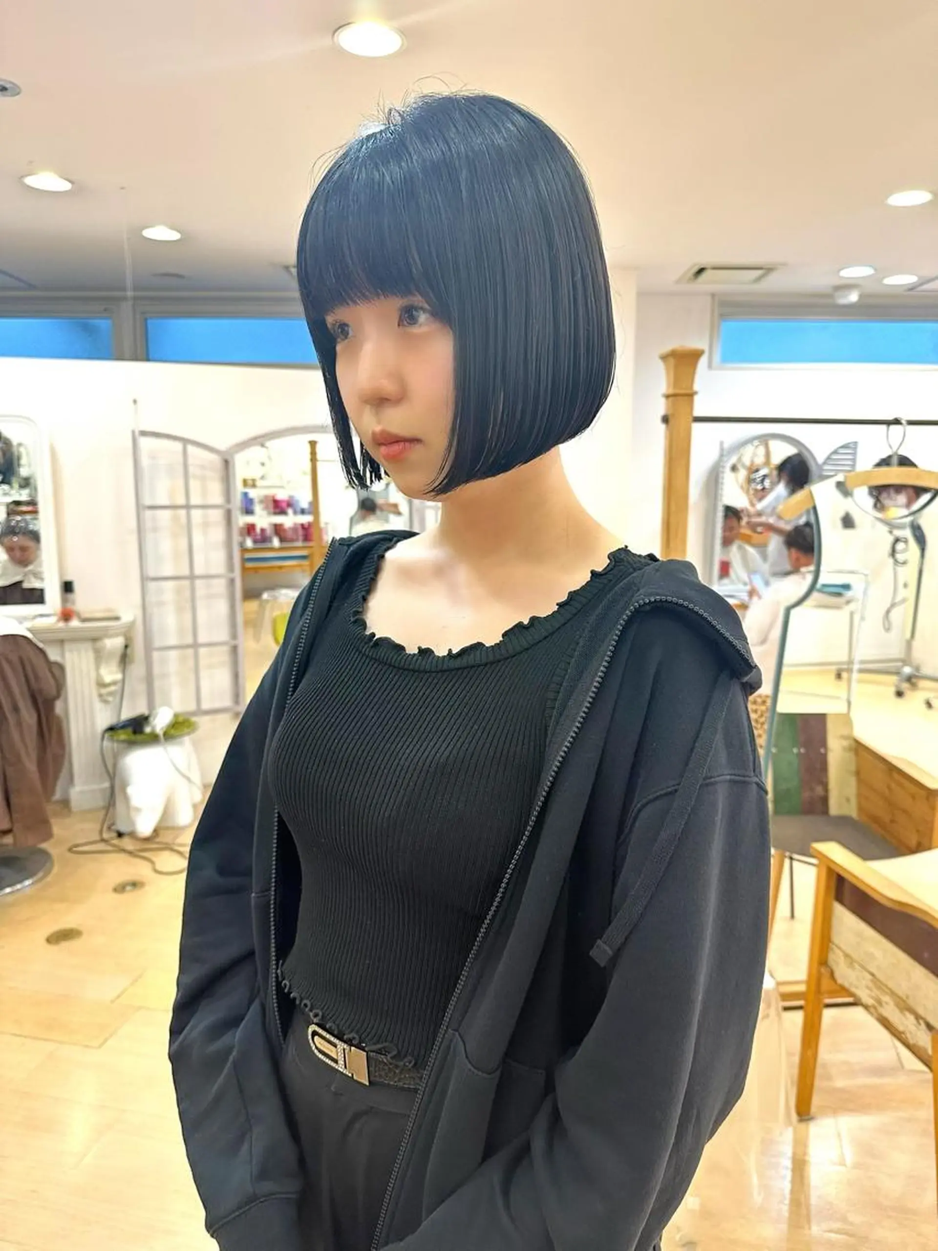 ショート カラー カット 縮毛矯正 Gardenhair 小笠原篤矢ショートのヘアスタイル