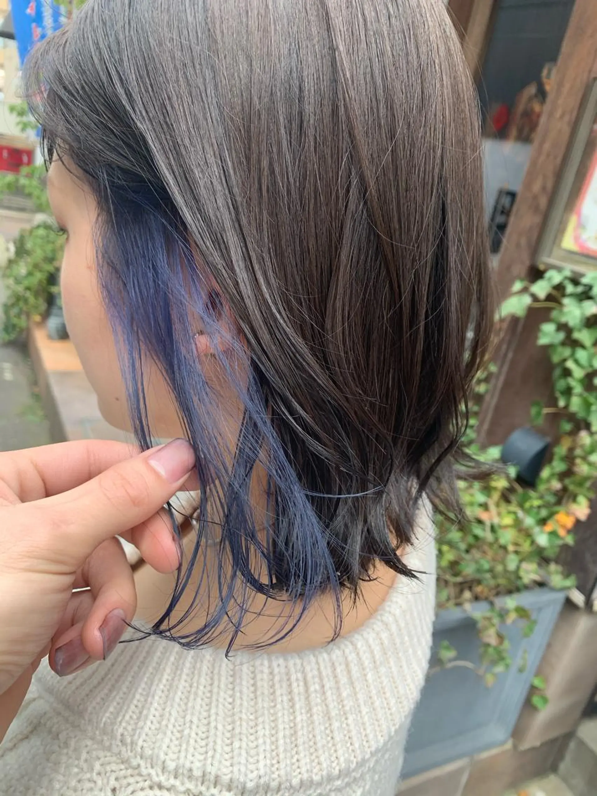 ミディアム ボブ/レイヤー/ ショートcovo代表のヘアスタイル