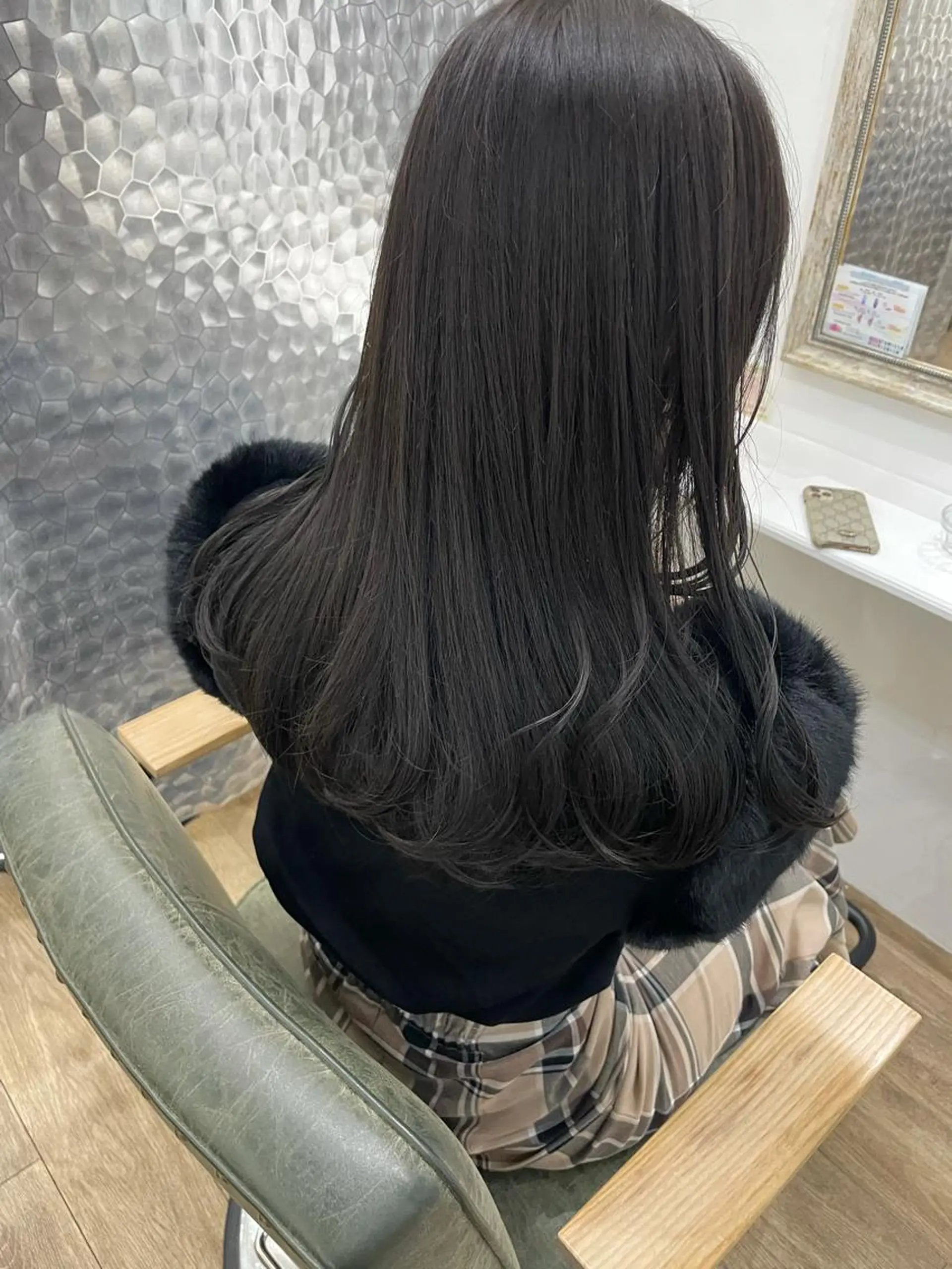 ロング カラー グレージュ レイヤー/顔周り /AKARIのヘアスタイル