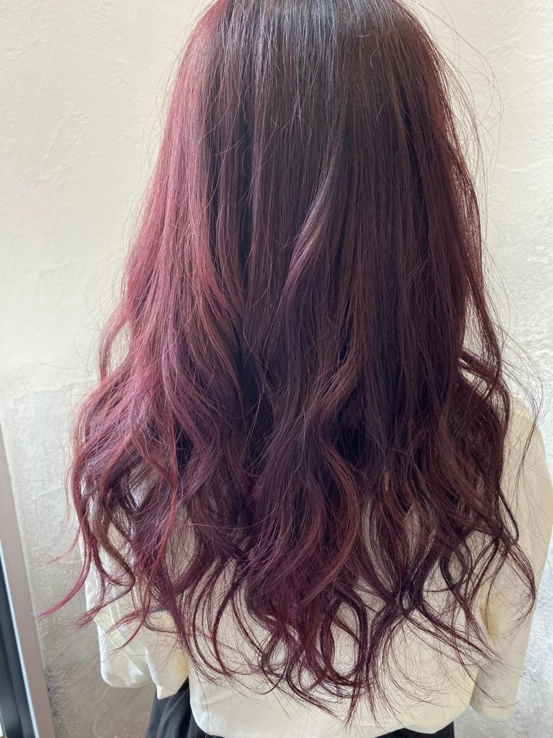 ロング カラー ピンクカラー Aust hair Mico（オースト ヘアー ミコ)所属・TOMOKO 髪質改善💫縮毛矯正のヘアスタイル