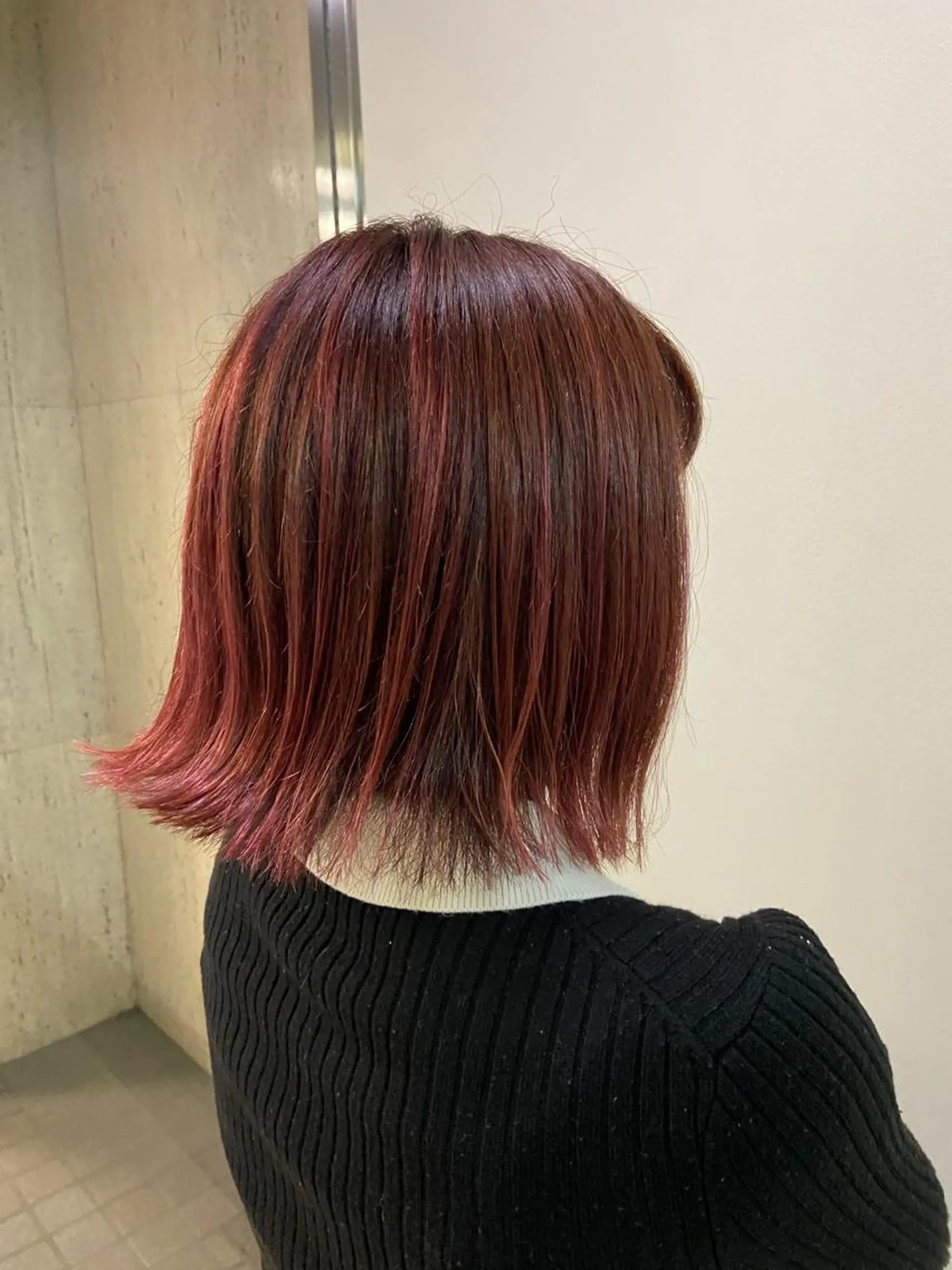 ミディアム カラー ハイライトカラー ピンクカラー ハイライト 🫧sara荒井店 樹🫧のヘアスタイル