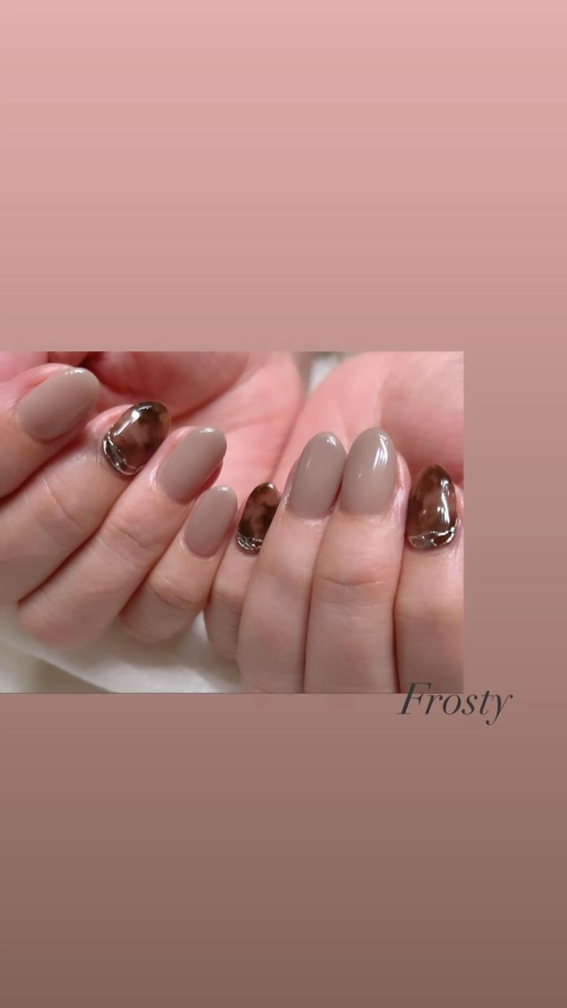 ネイル べっ甲ネイル Mys. 松本結衣のネイルデザイン