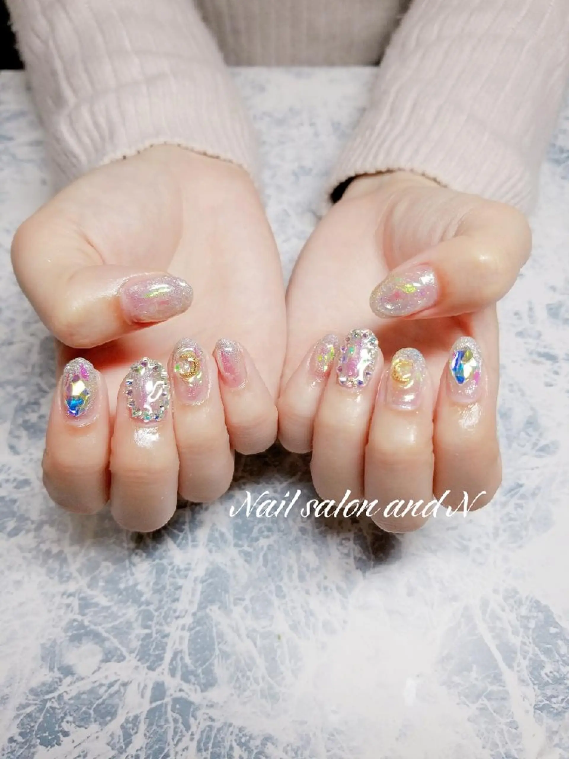 ネイル and Nのネイルデザイン