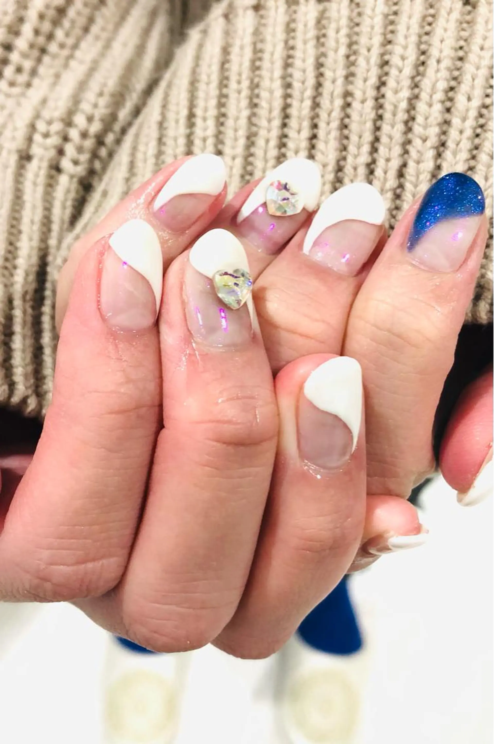 ネイル ニュアンスネイル H3(エイチスリー)所属・H3 hitoのネイルデザイン