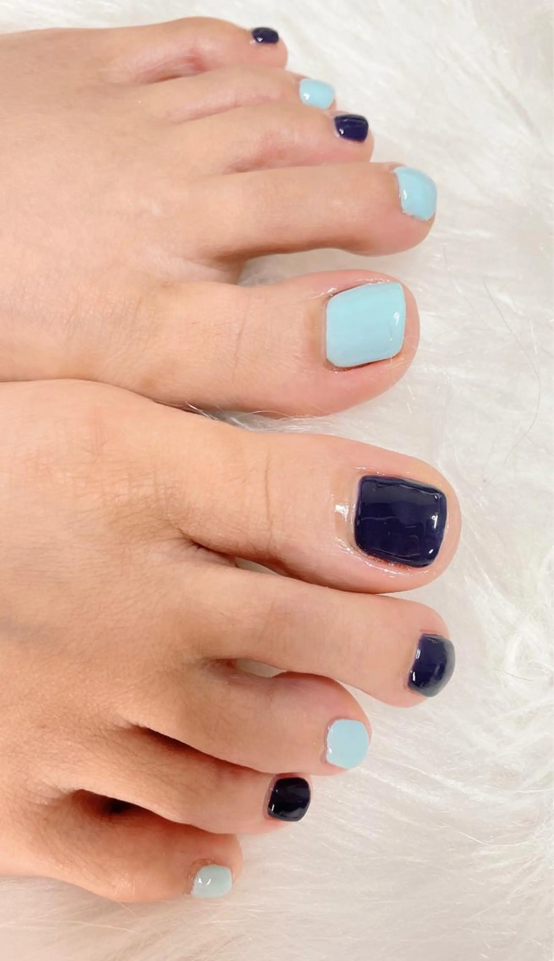 ネイル 23時まで❤︎韓国、 ワンホンネイルのネイルデザイン