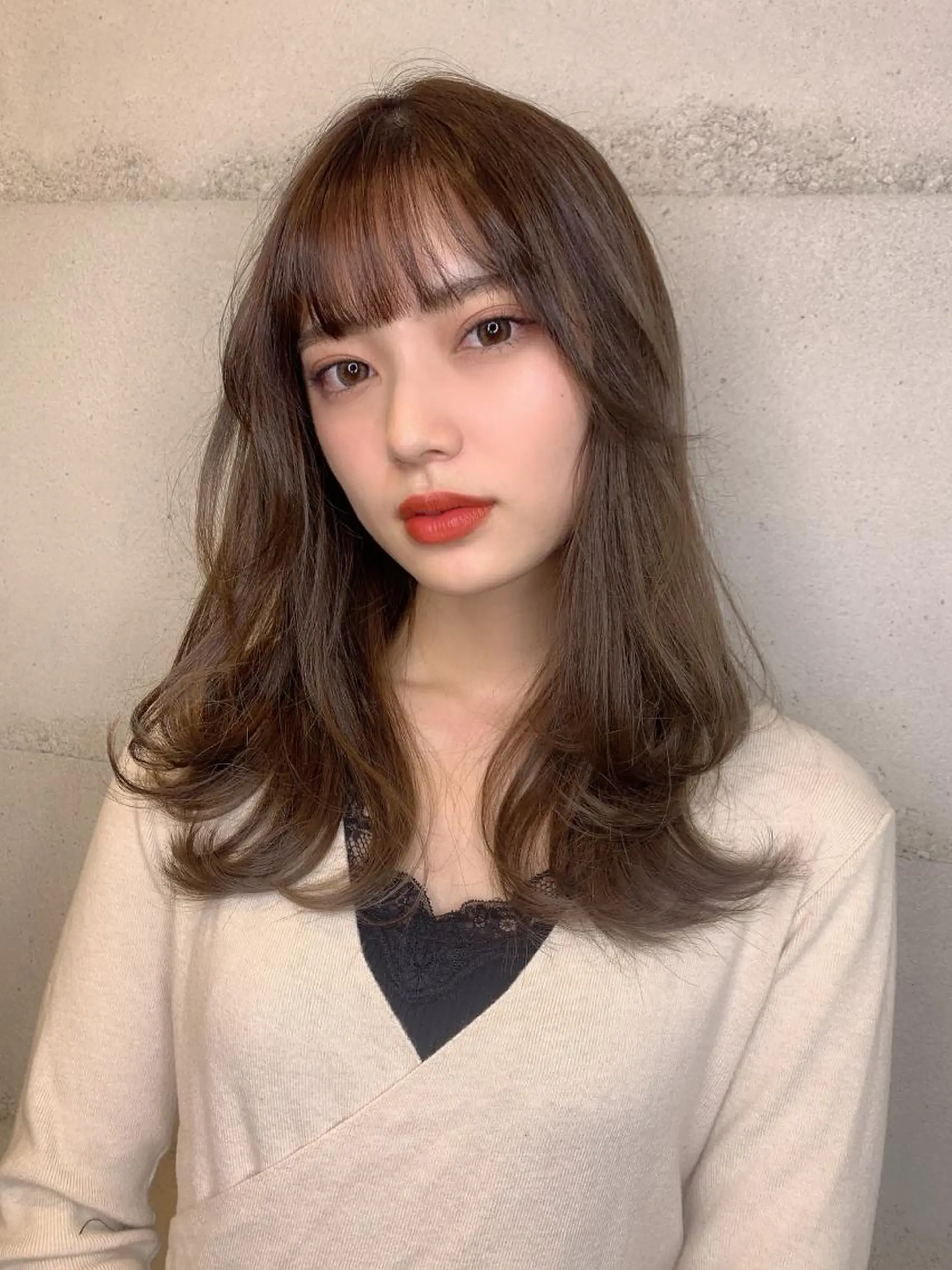 ミディアム カラー カット ヘアカラー トリートメント 透明感/オリーブ/ グレージュ/YUKAのヘアスタイル