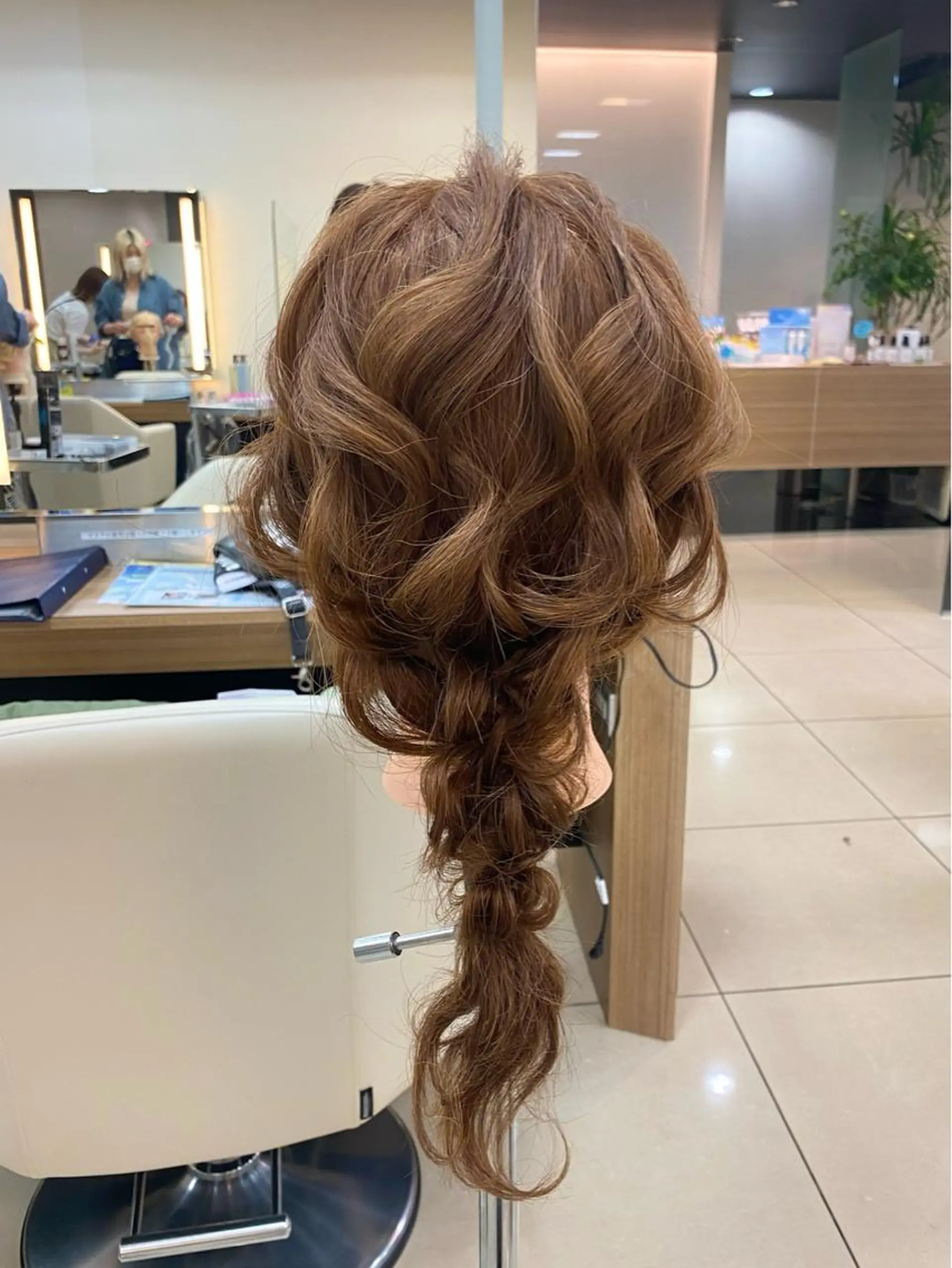 ロング ヘアアレンジ 暖色カラー /ヘアアレンジ/花鈴のヘアスタイル