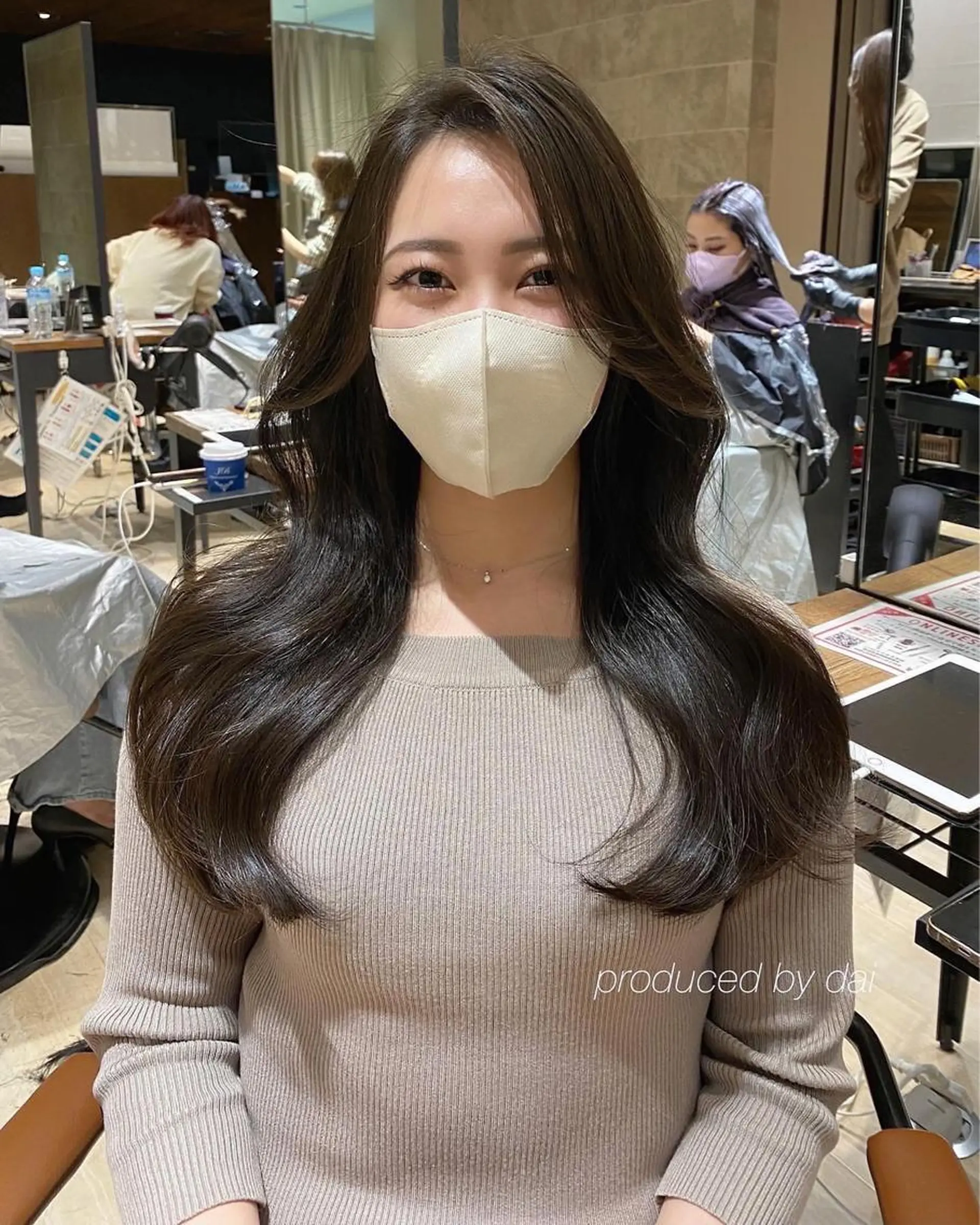 ロング カラー レイヤー/顔周り /透明感🩶高橋大のヘアスタイル